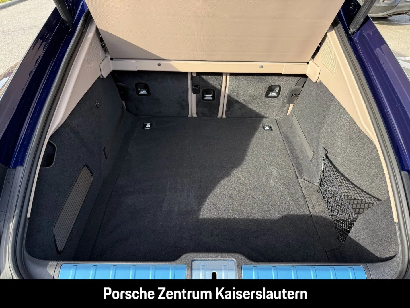 Porsche-Panamera-image-11