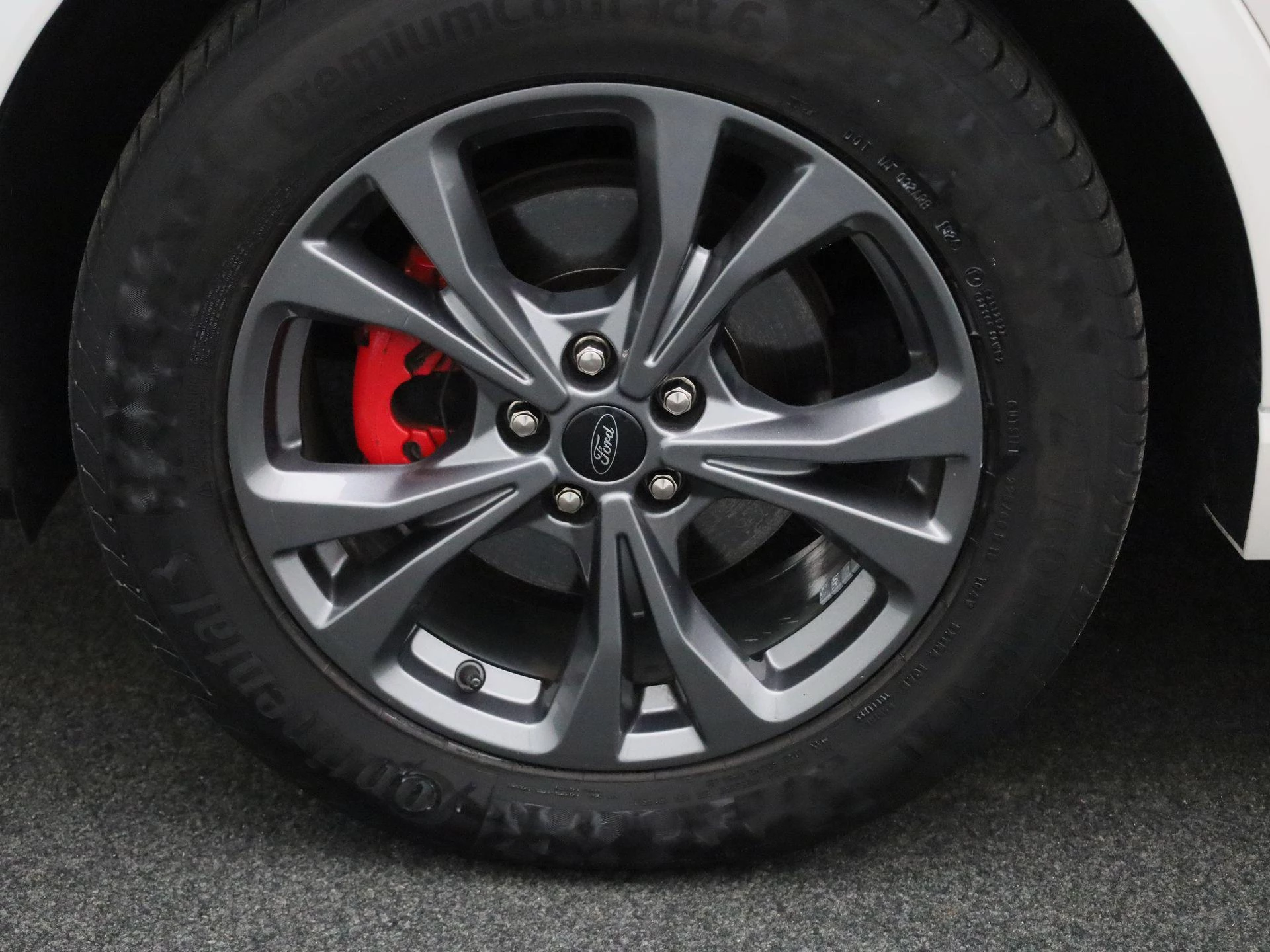 Ford-Kuga-image-13