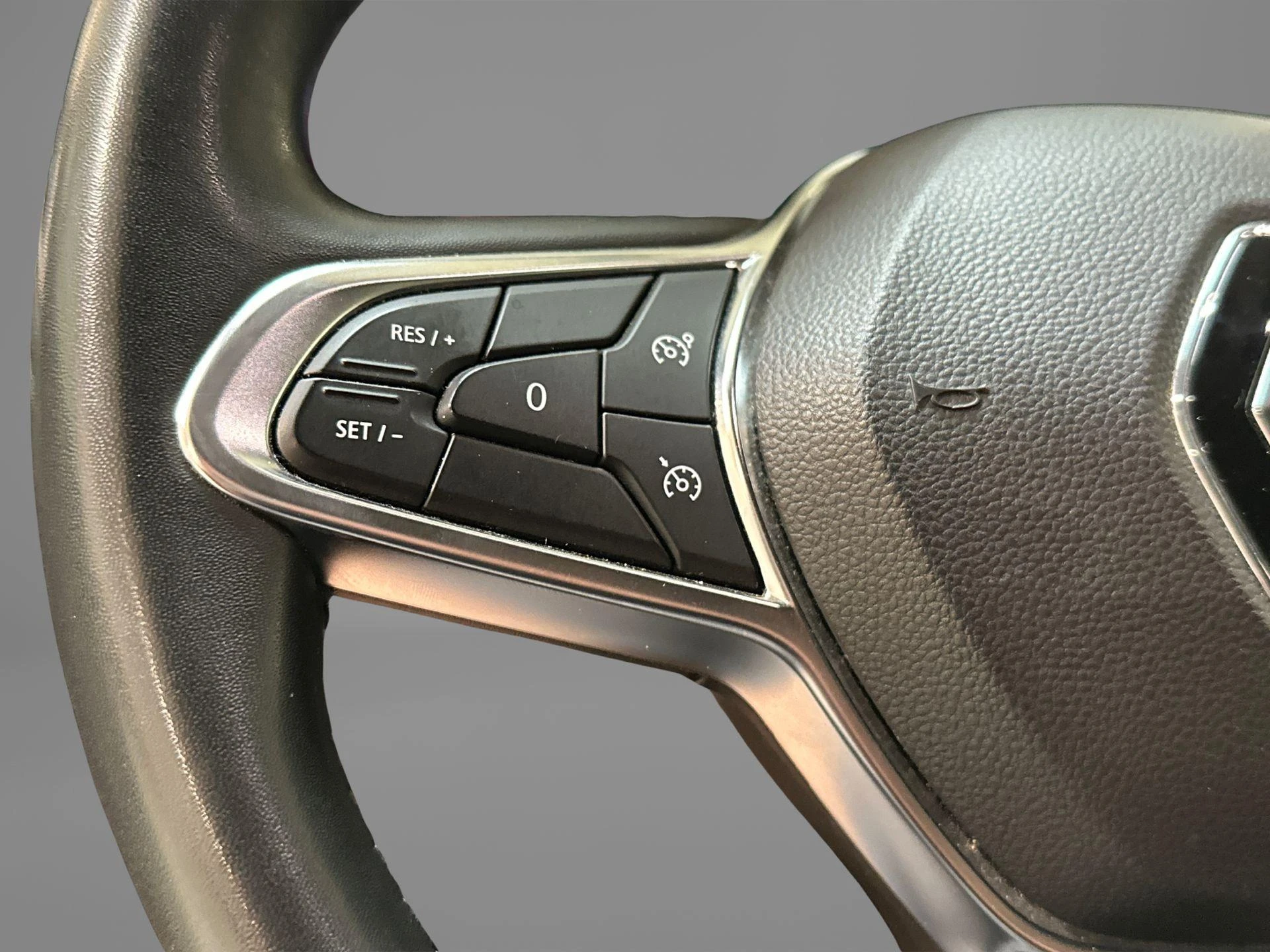 Renault-Captur-image-5