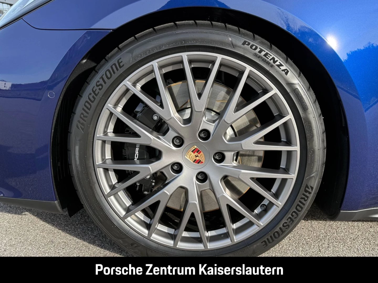 Porsche-Panamera-image-10