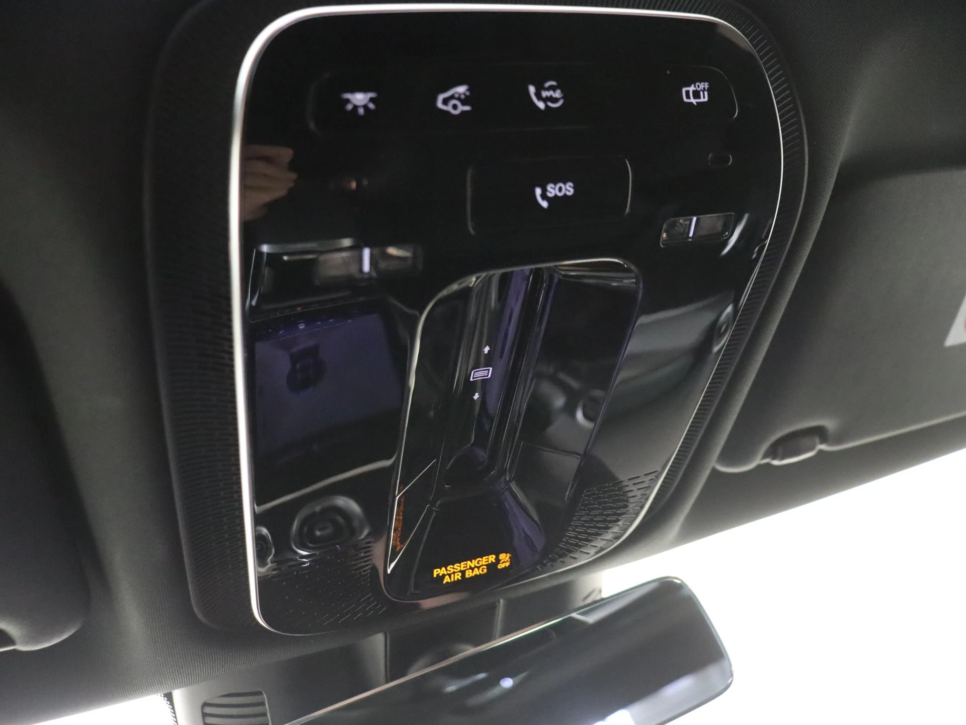 Mercedes-Benz-C-Klasse-image-21