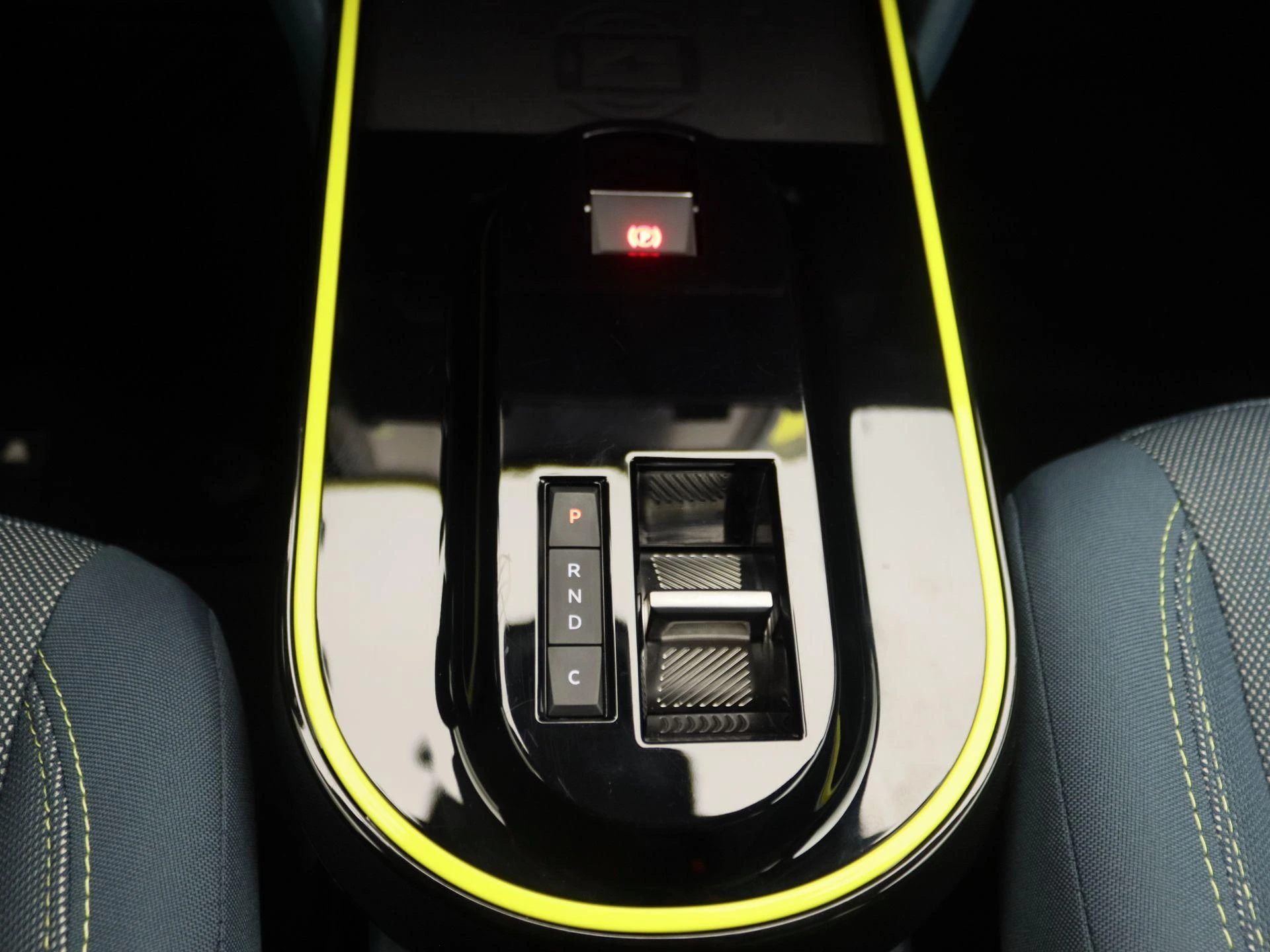 Fiat-Grande Panda-image-10
