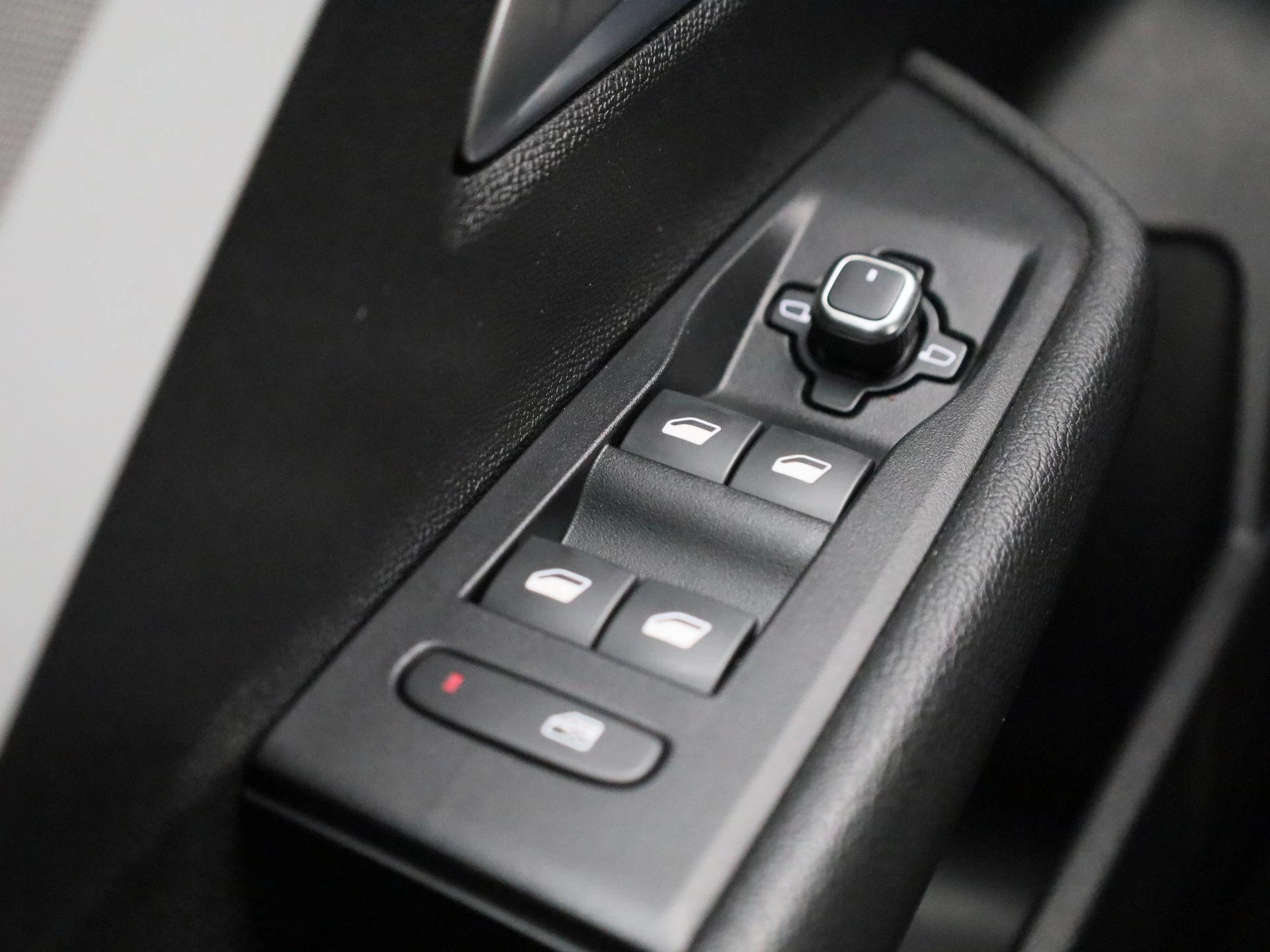 Opel-Astra-image-27
