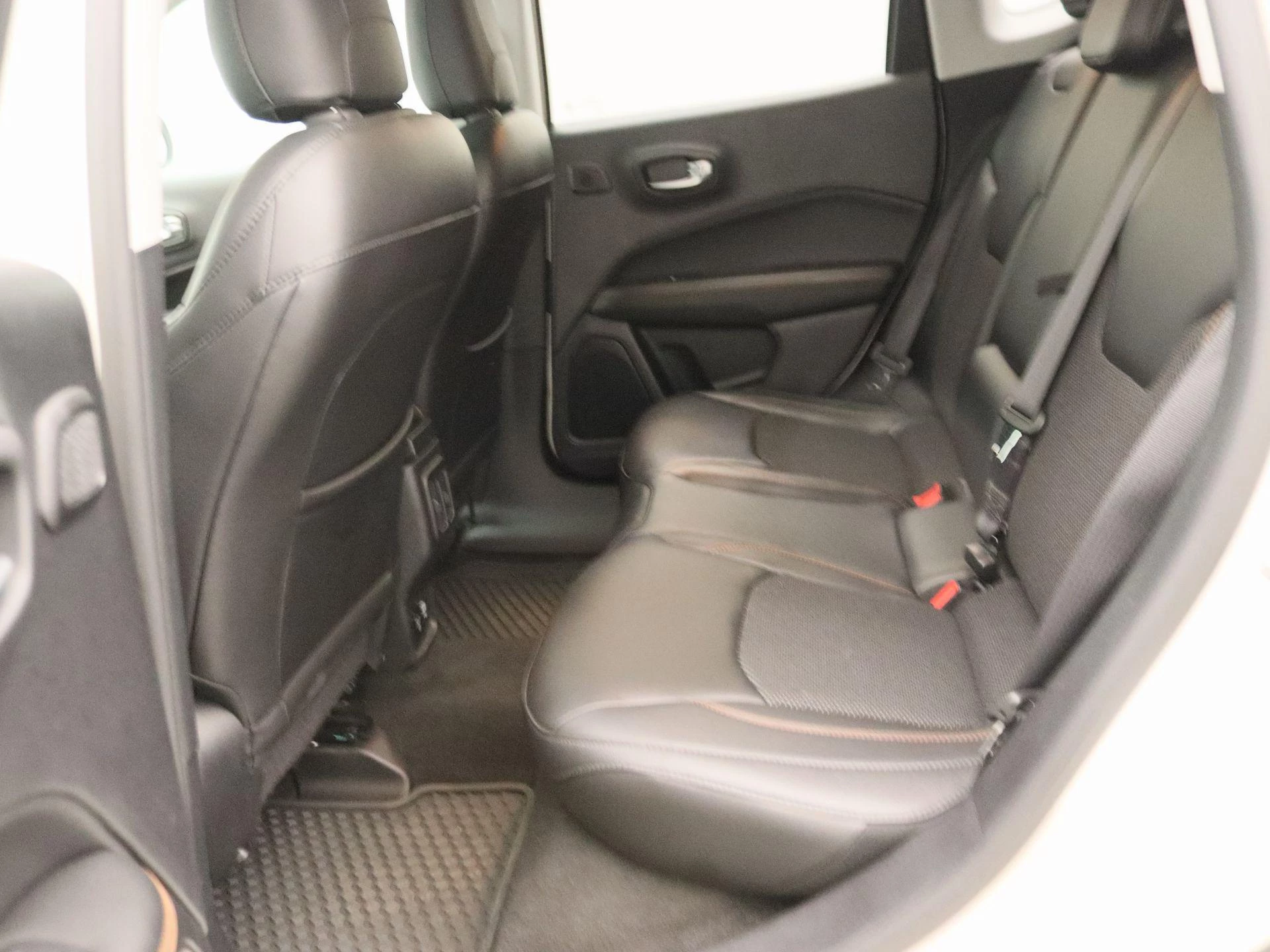 Jeep-Compass-image-12