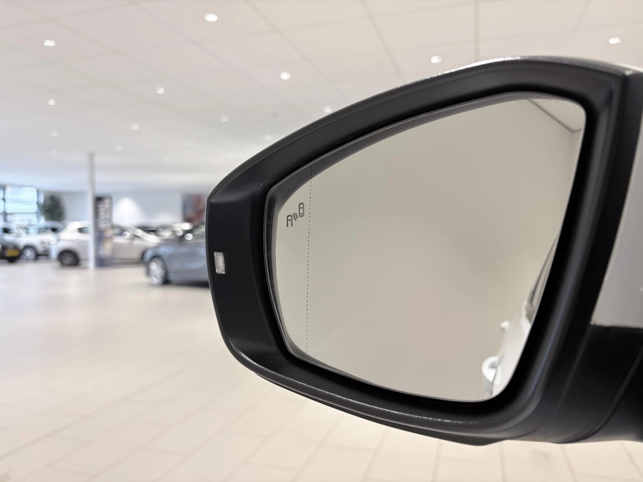 Volkswagen-T-Cross-image-13