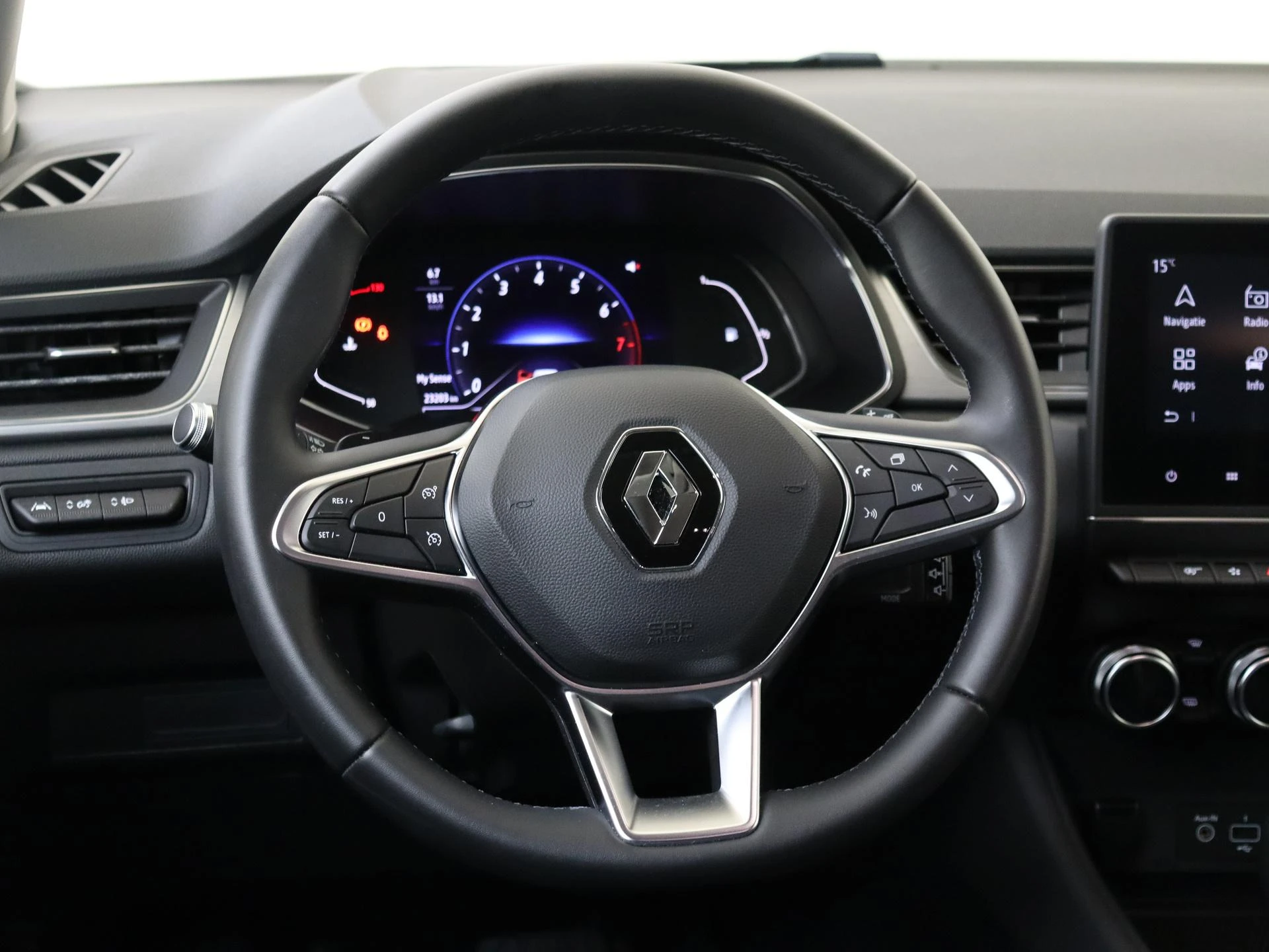 Renault-Captur-image-9