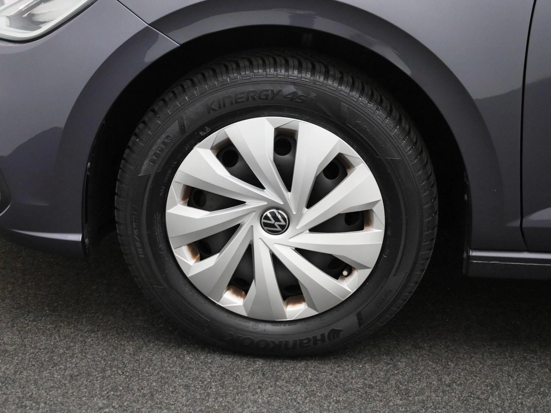 Volkswagen-Polo-image-11