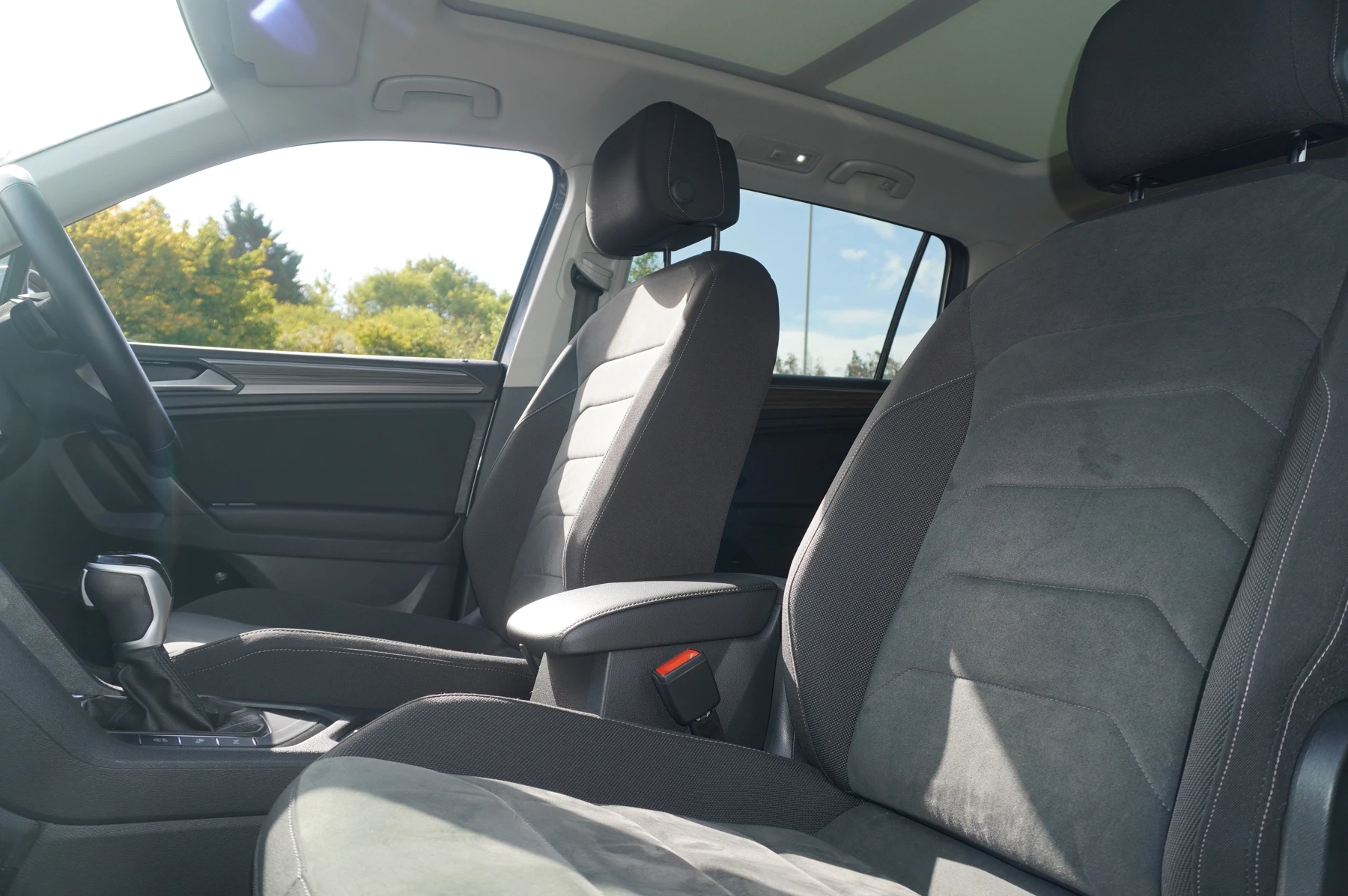 Volkswagen-Tiguan Allspace-image-8