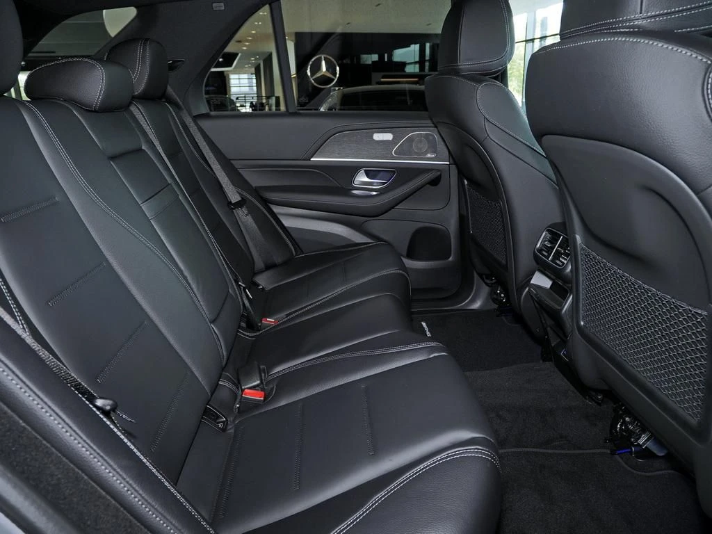 Mercedes-Benz-GLE 450 d-image-14