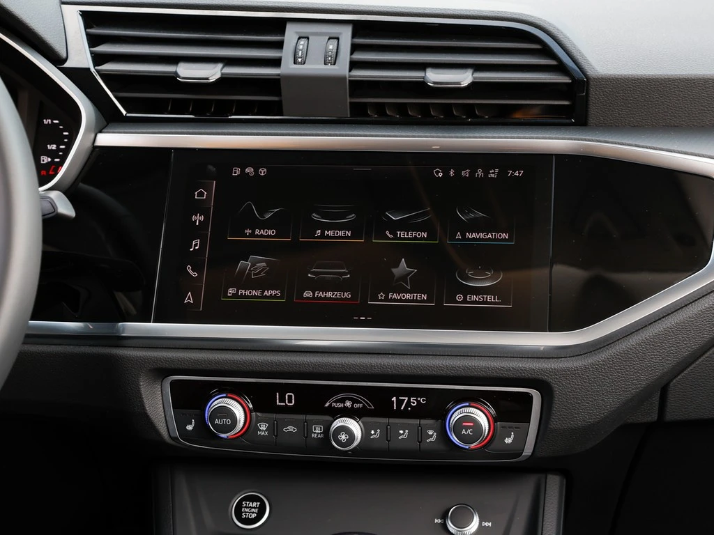 Audi-Q3-image-12