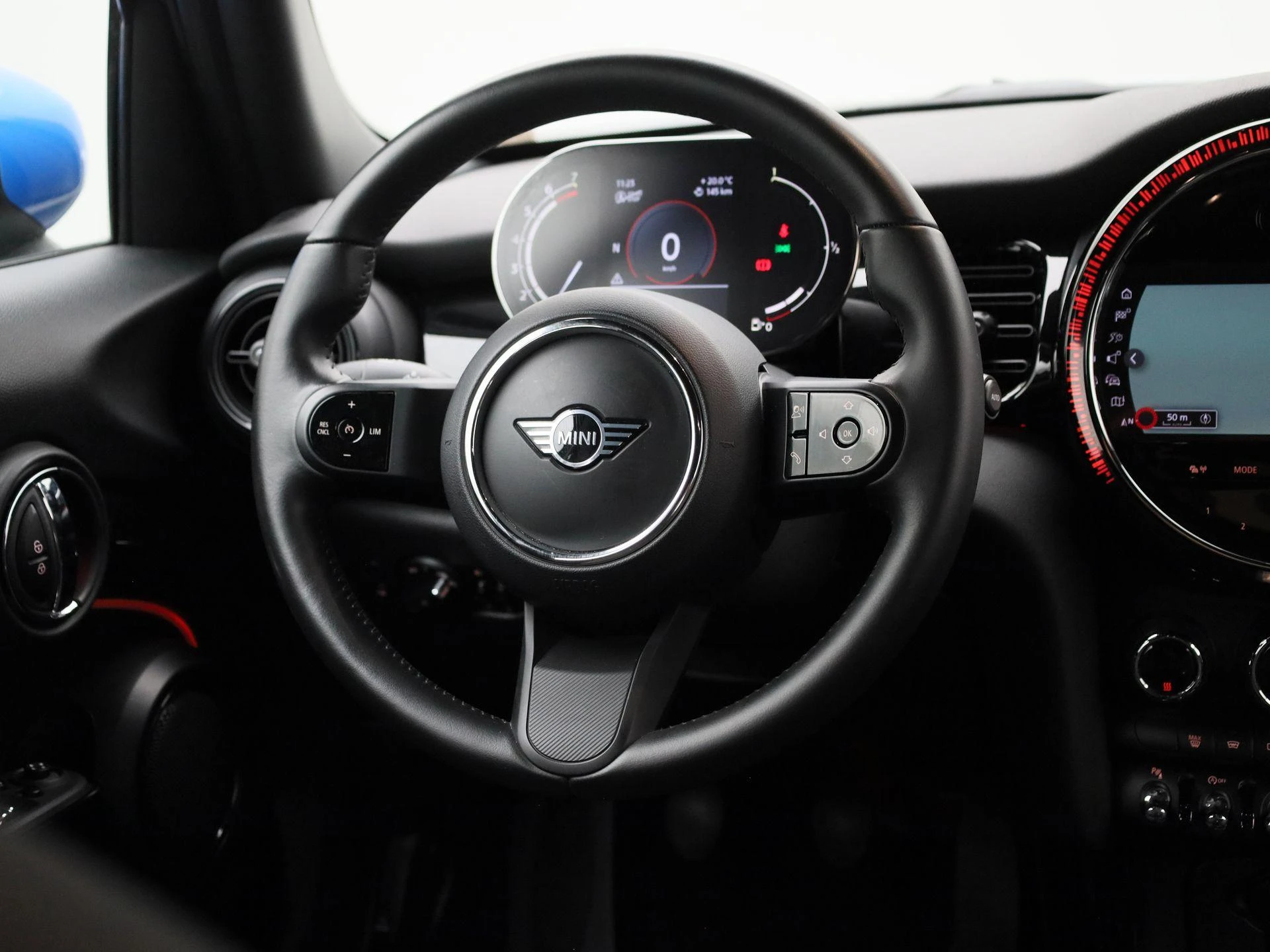 MINI-Cooper-image-10