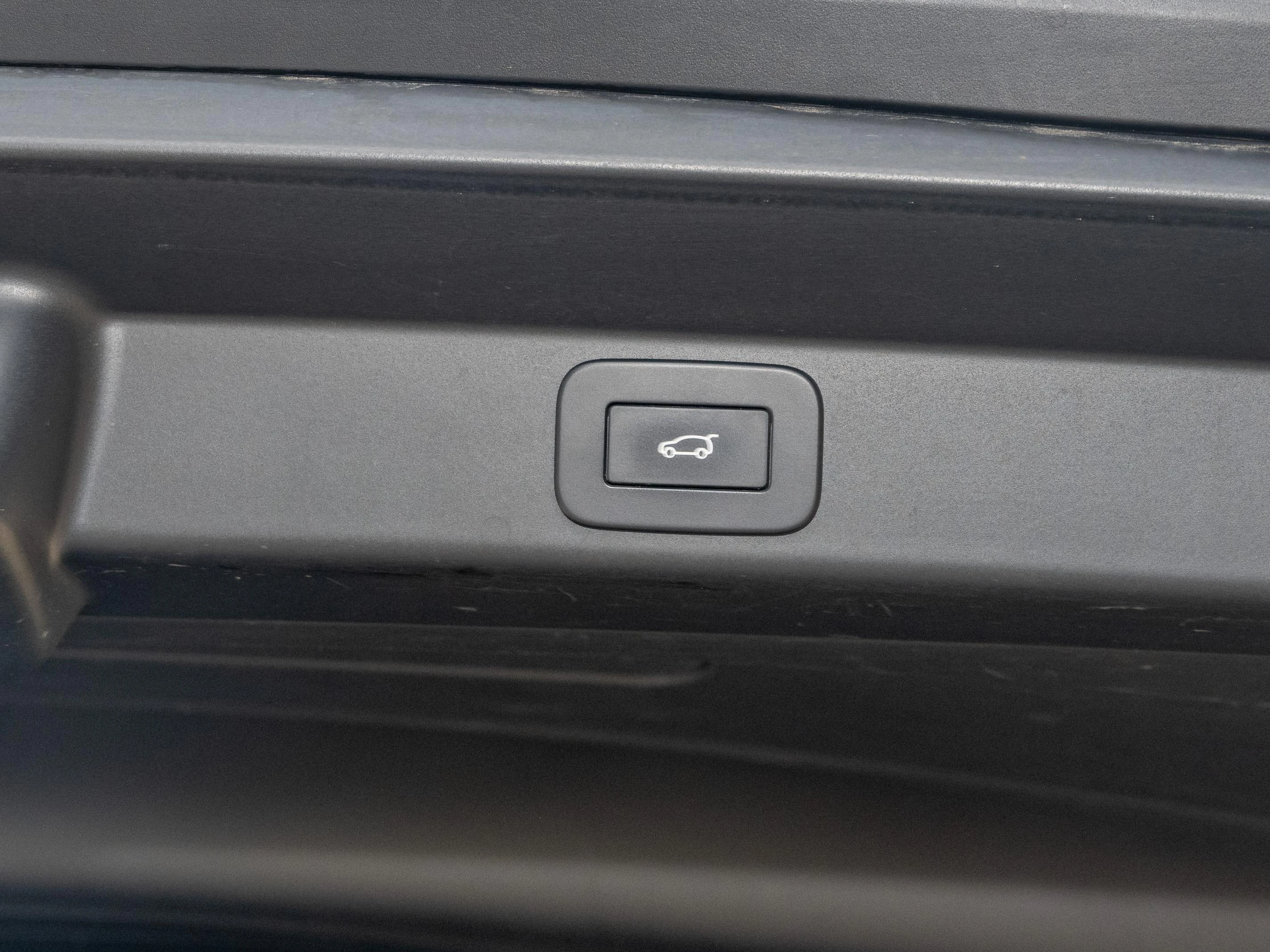 Land Rover-Range Rover Sport-image-26