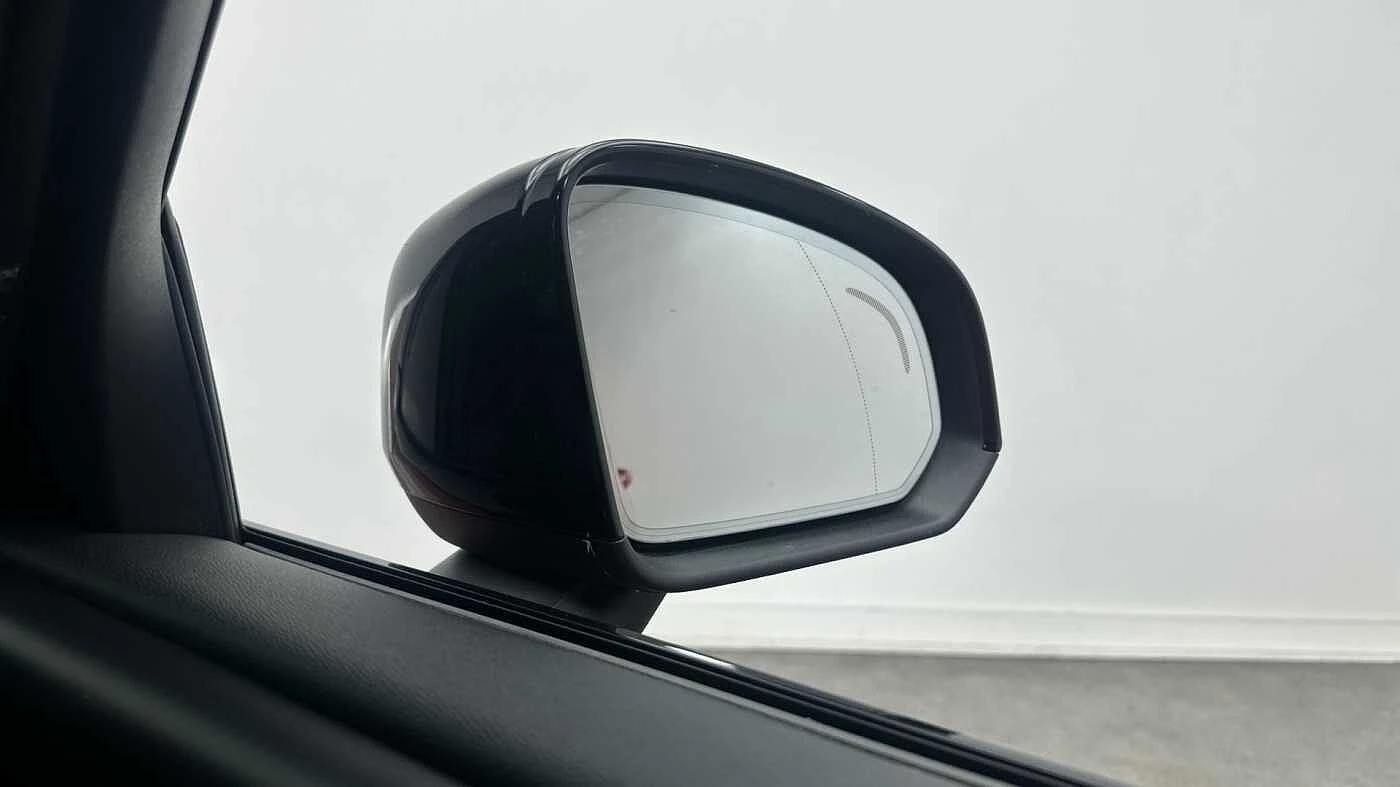 Volvo-XC40-image-45