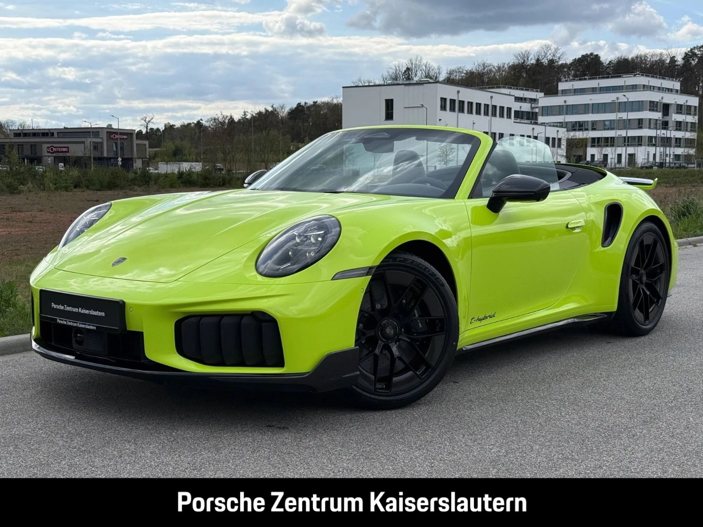 Porsche-911-image-0