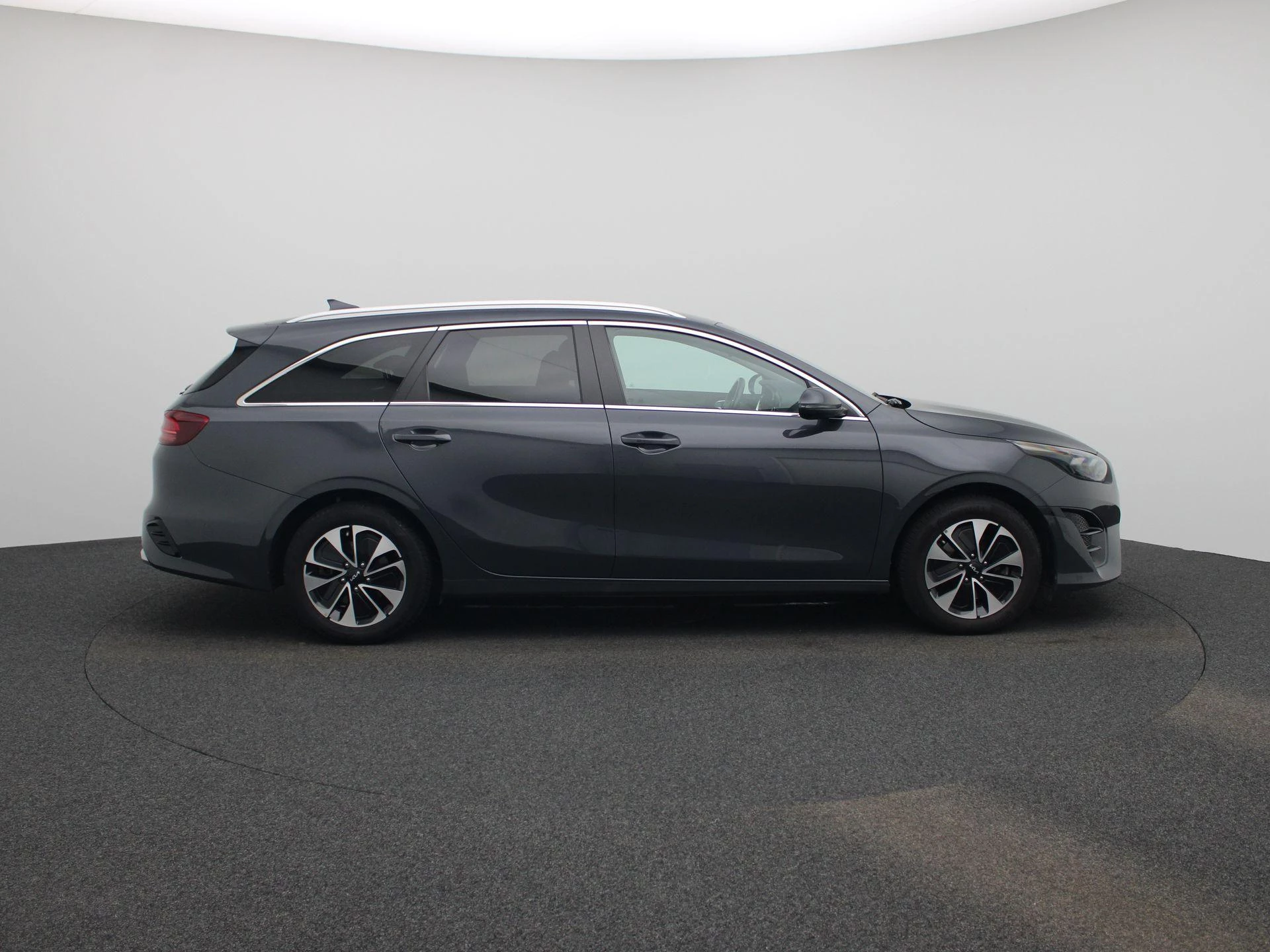 Kia Ceed Sportswagon 1.6 GDI PHEV DynamicLine