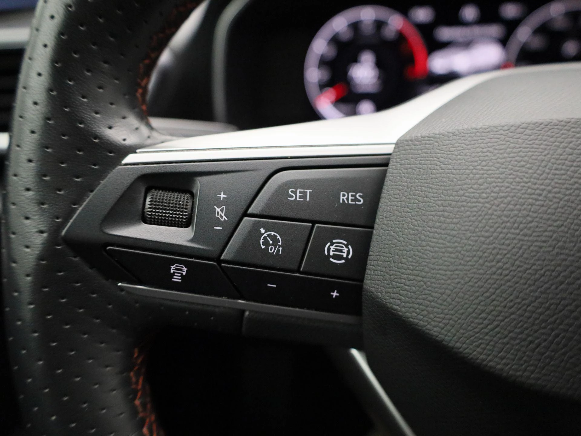 SEAT-Leon-image-17
