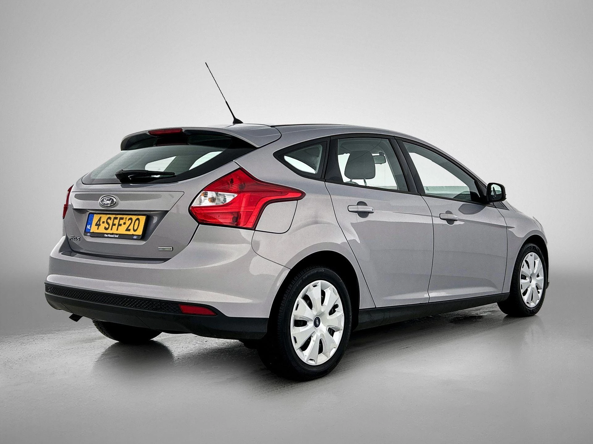 Ford-Focus-image-3