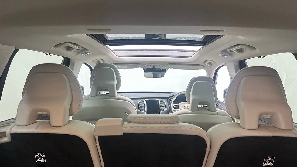 Volvo-XC90-image-12