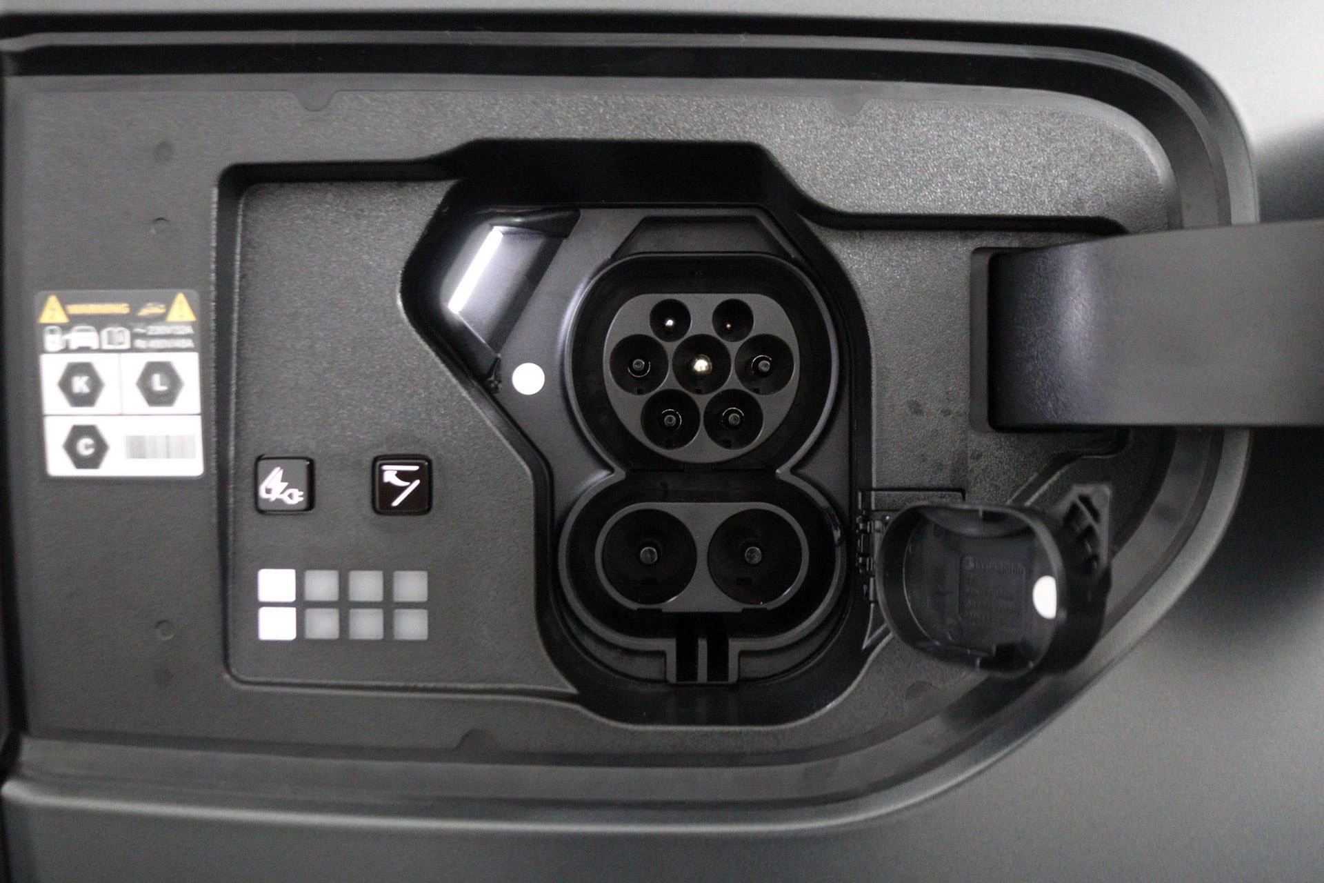 Hyundai-IONIQ 9-image-56