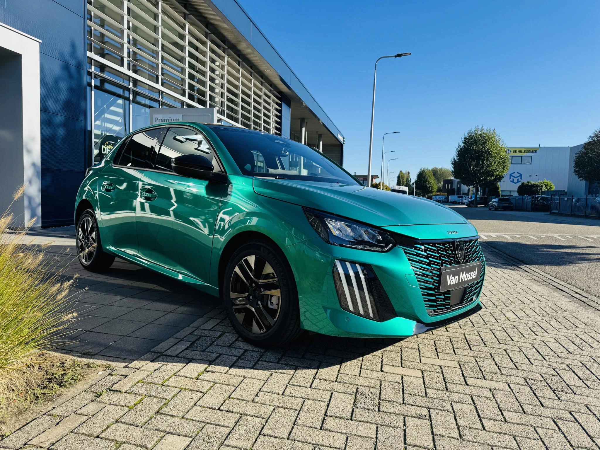 Peugeot-208-image-3