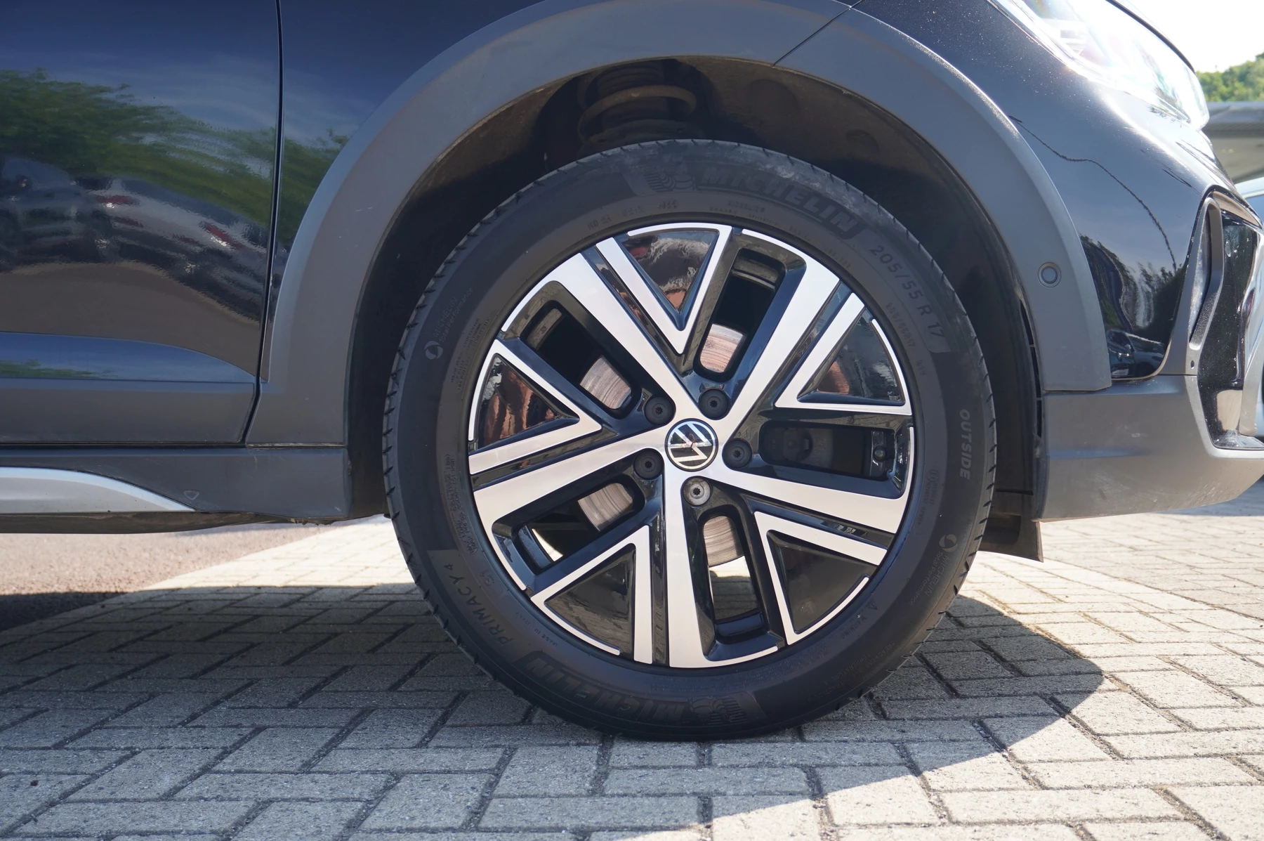 Volkswagen-Taigo-image-21