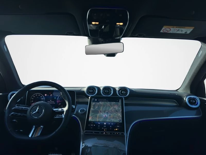 Mercedes-Benz-GLC-image-14