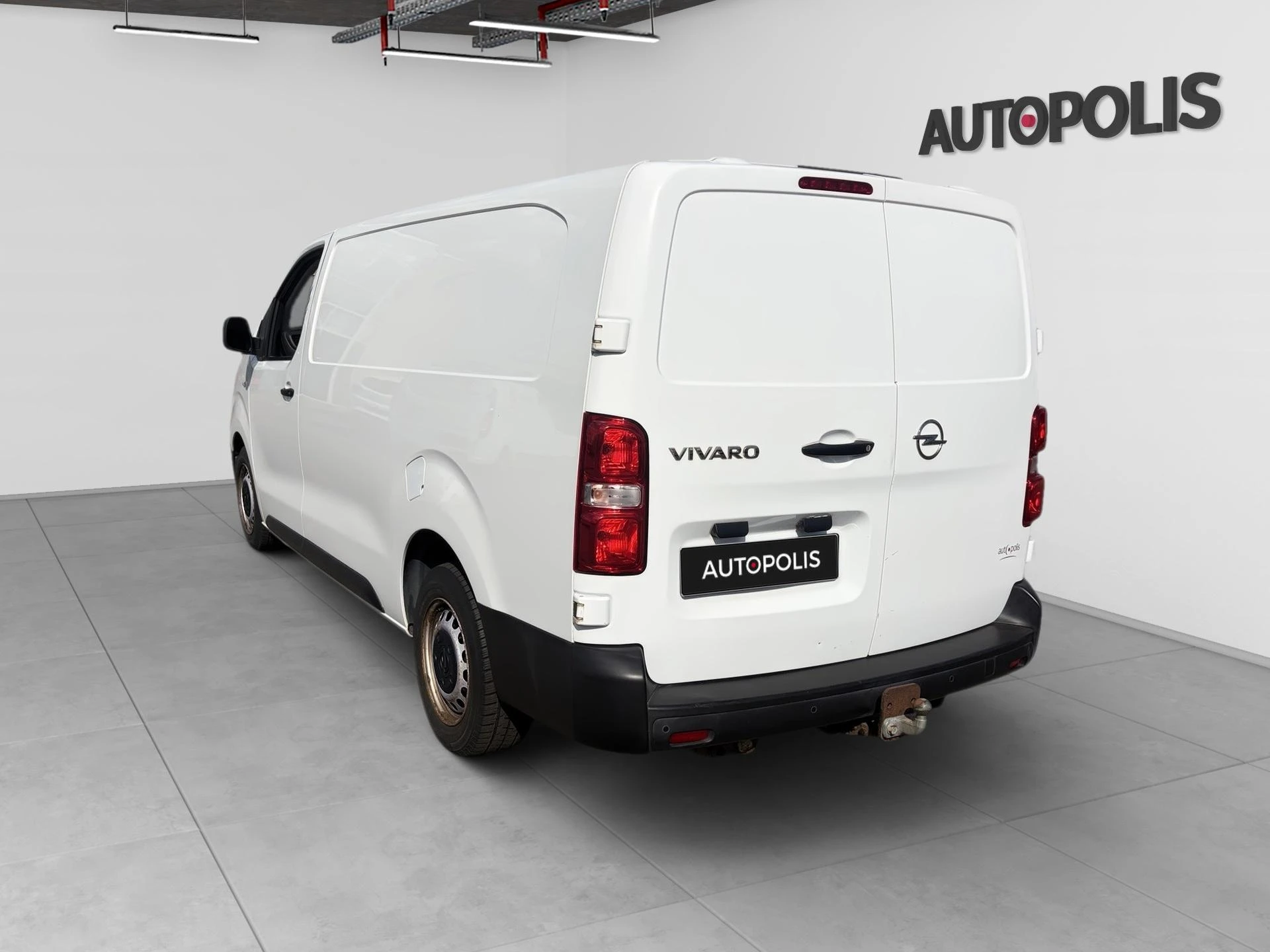 Opel-Vivaro-image-13