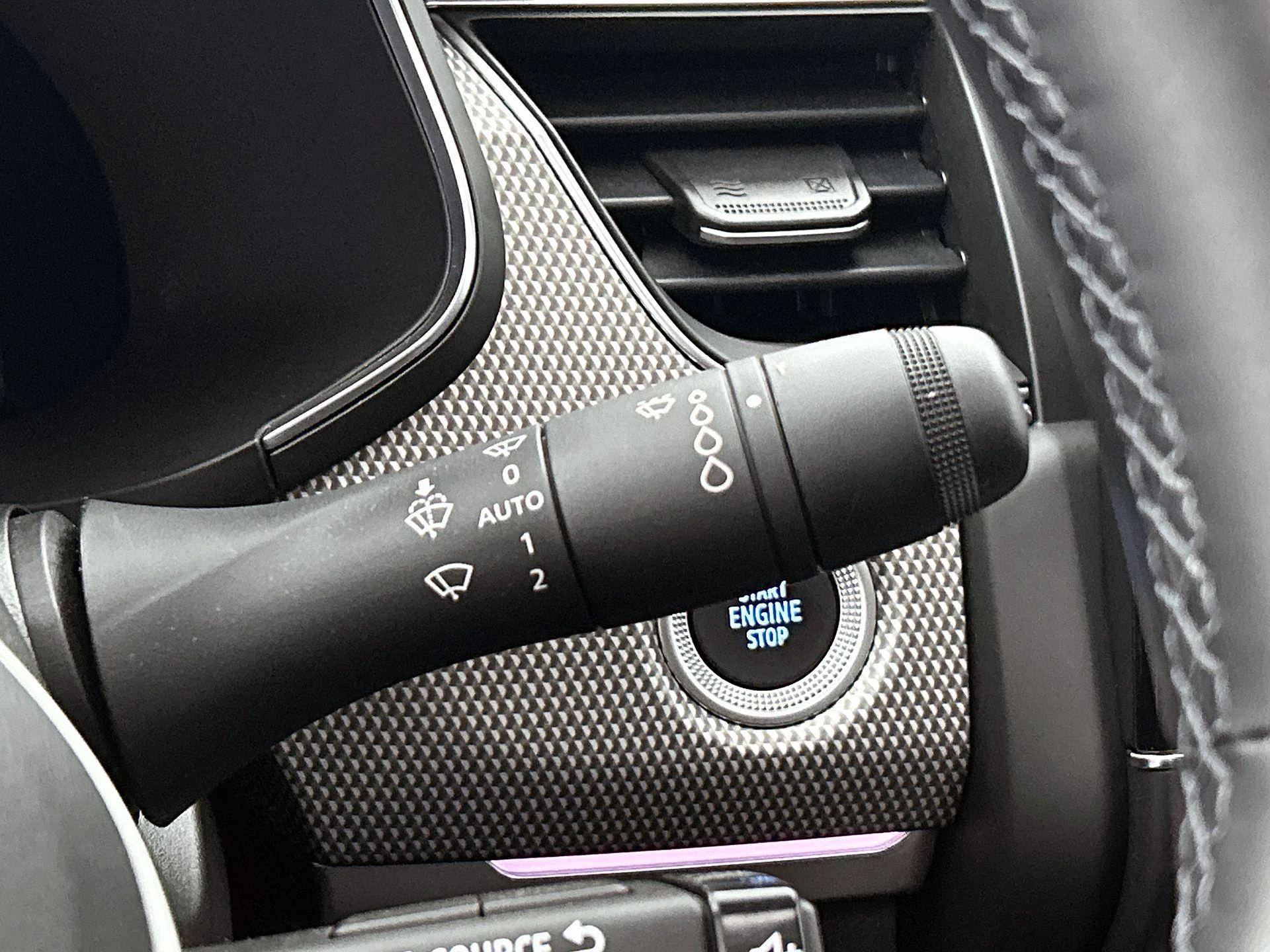 Renault-Arkana-image-8