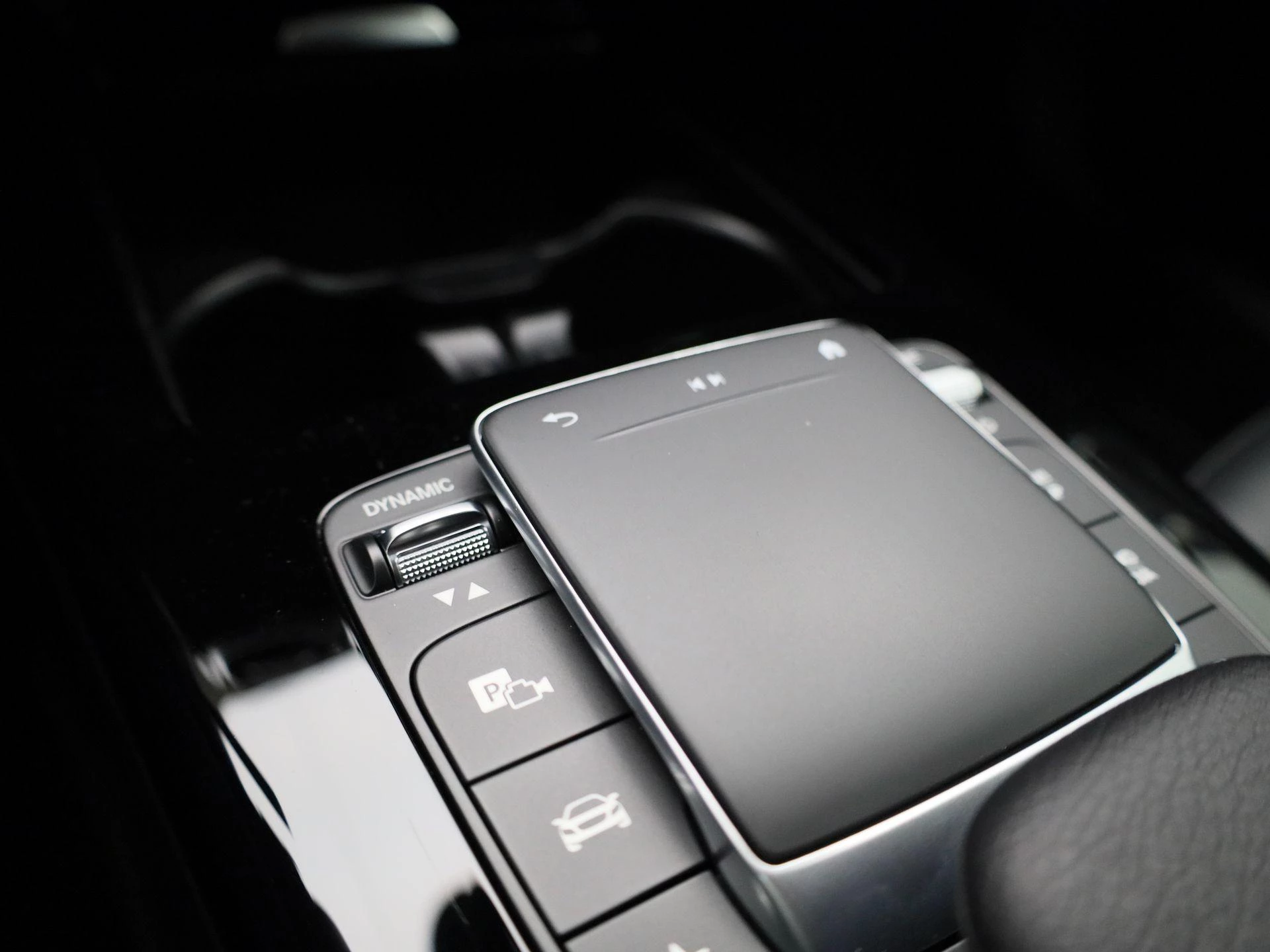 Mercedes-Benz-A-Klasse-image-25
