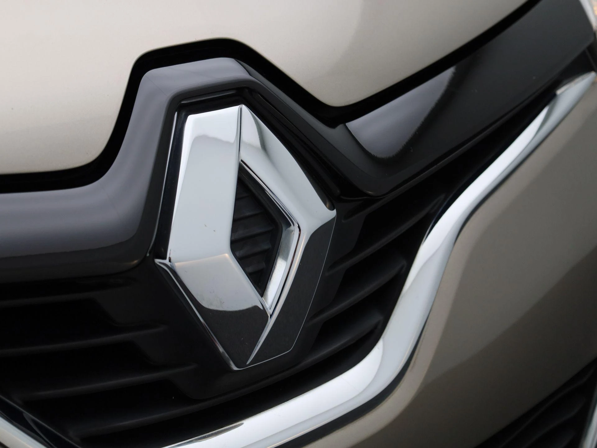 Renault-Captur-image-30