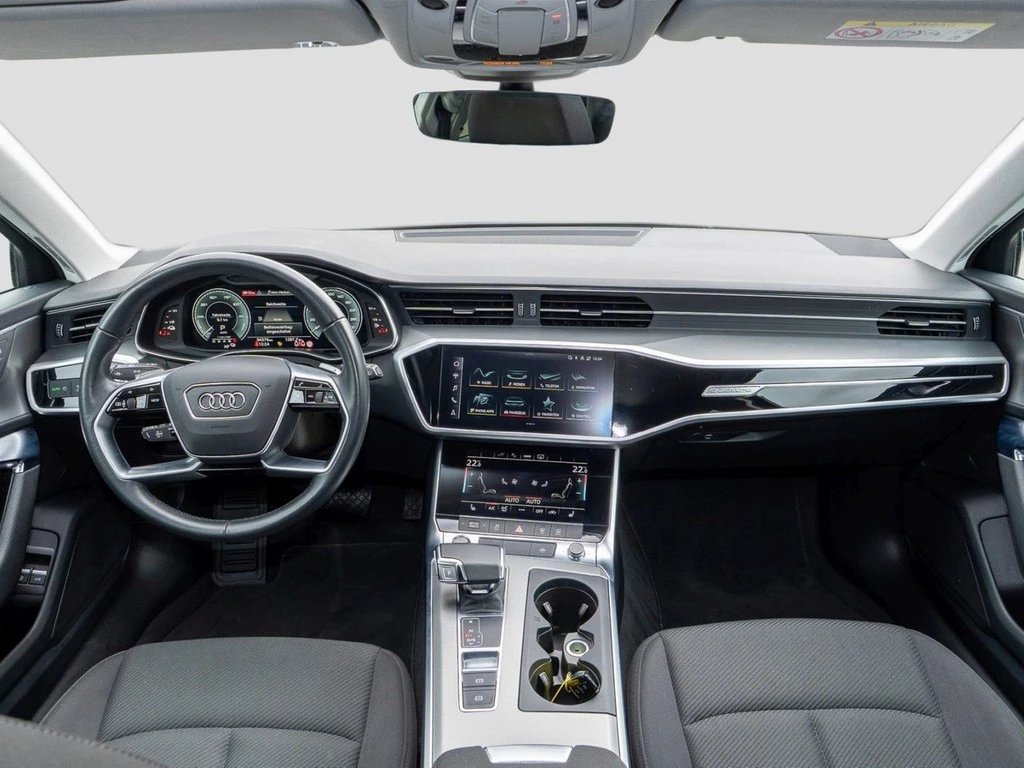 Audi A6 Avant 50 TFSIe S line Matrix ACC Kamera PDC+