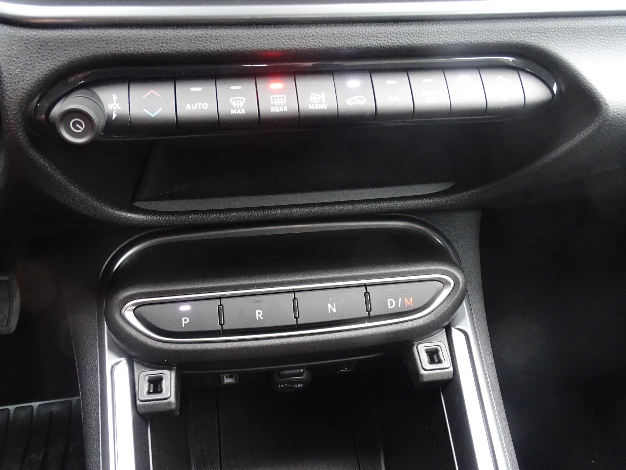 Fiat 600 1.2 Hybrid 145cv DCT Icon