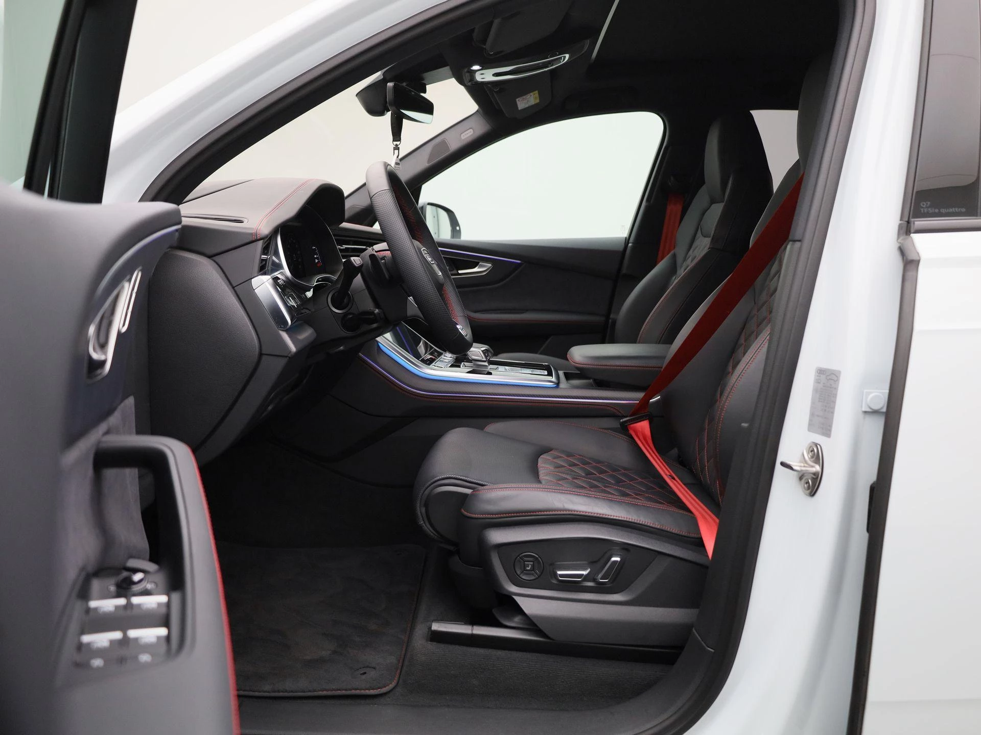 Audi-Q7-image-10