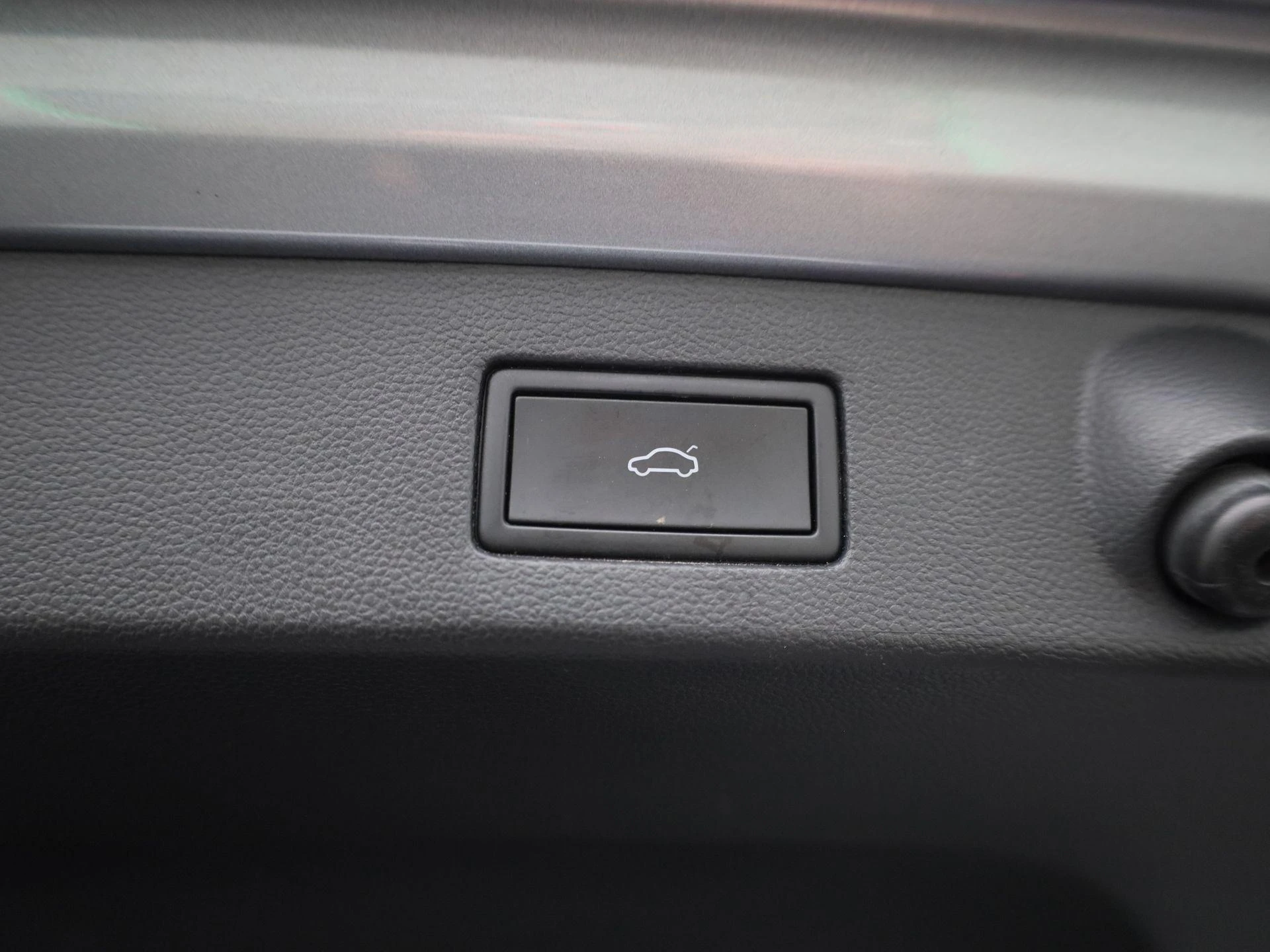 Volkswagen-Arteon-image-13