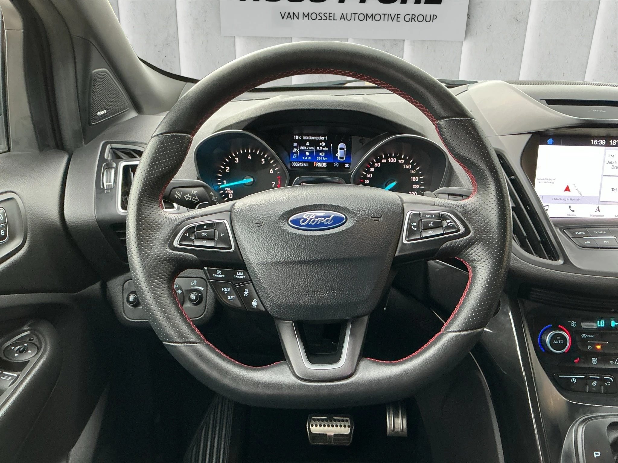 Ford-Kuga-image-12