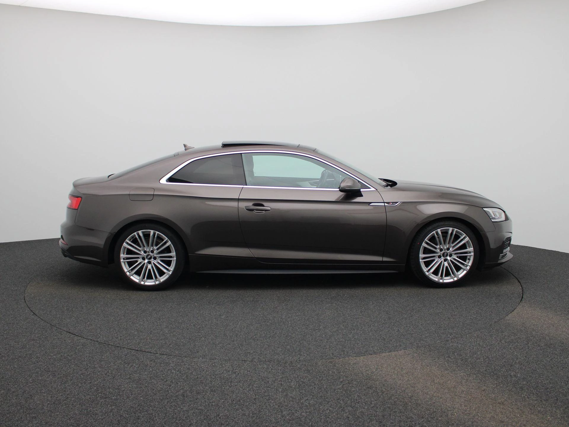 Audi-A5-image-5