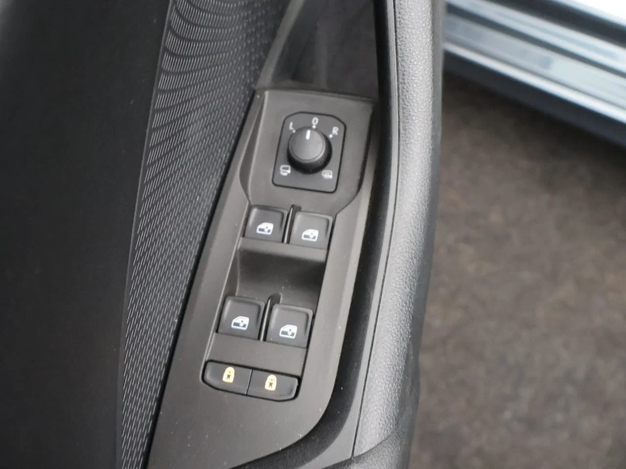 Škoda-Octavia-image-23