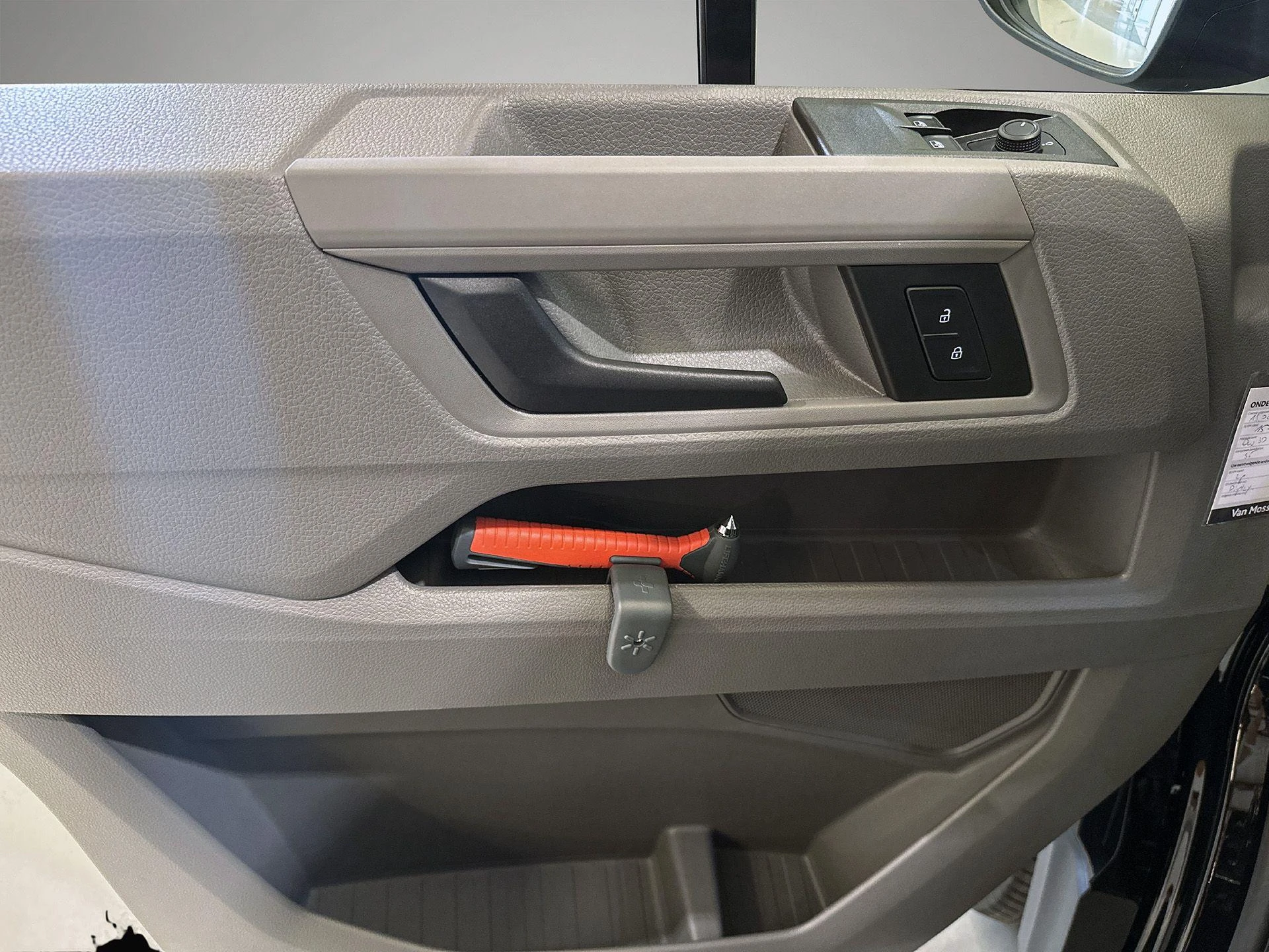 Volkswagen-Crafter-image-21