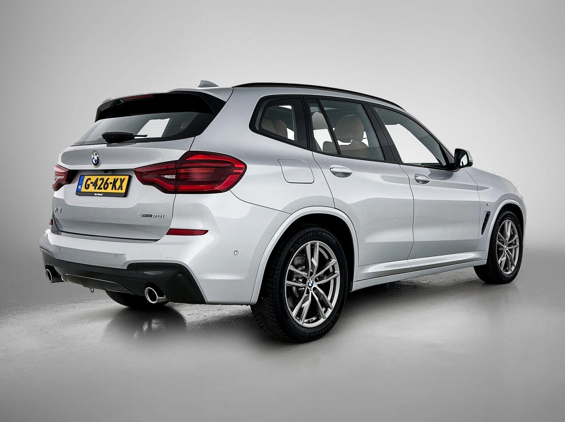 BMW-X3-image-3