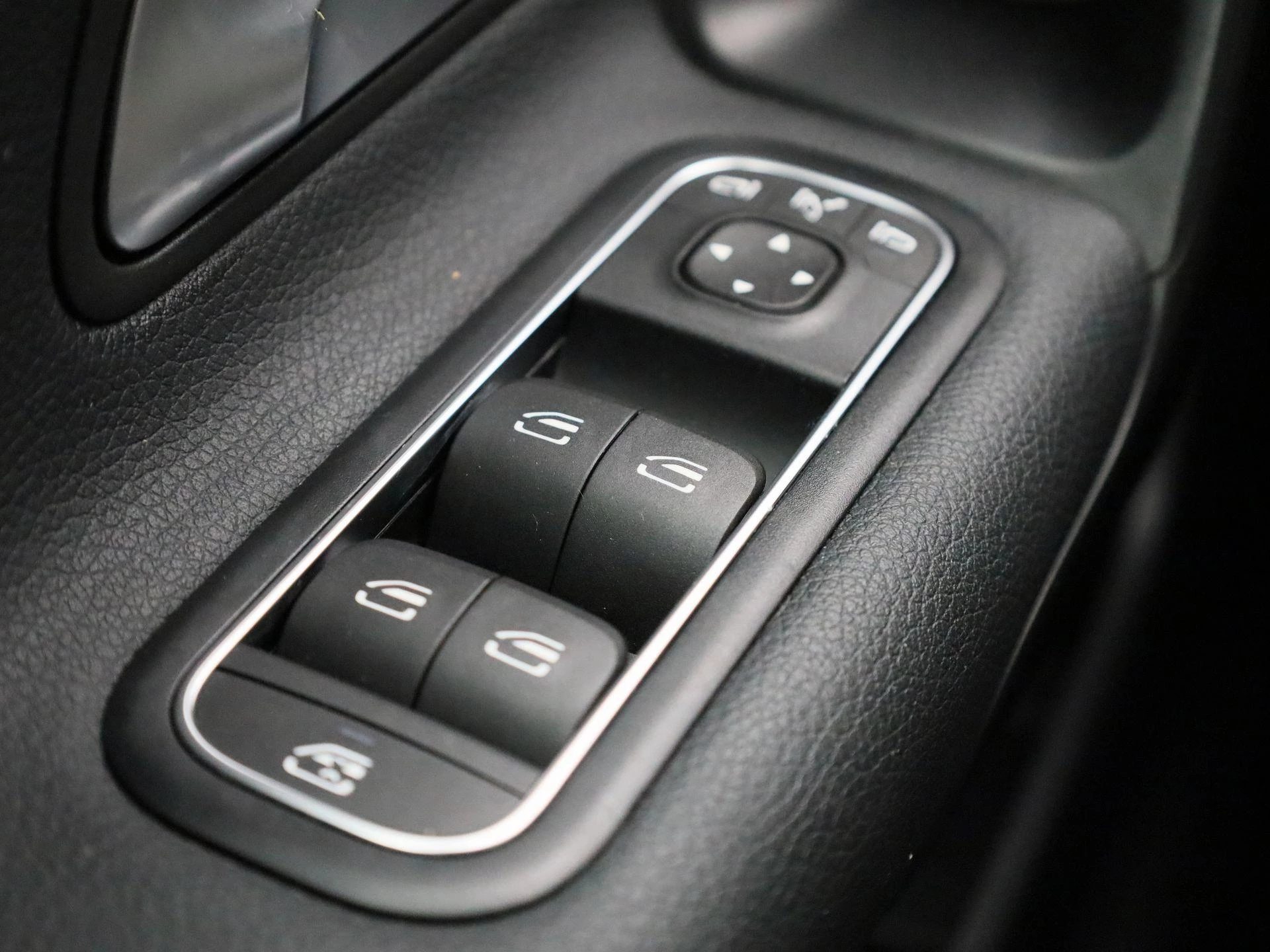 Mercedes-Benz-A-Klasse-image-29