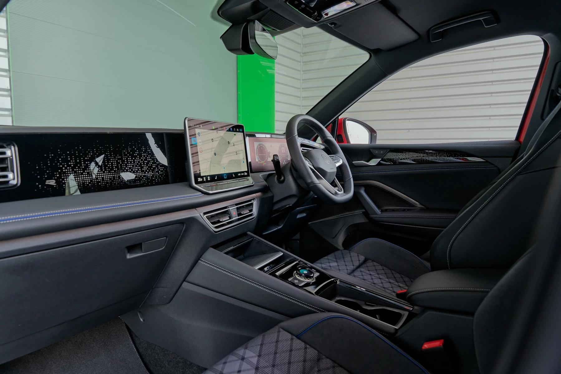 Volkswagen-Tiguan-image-1