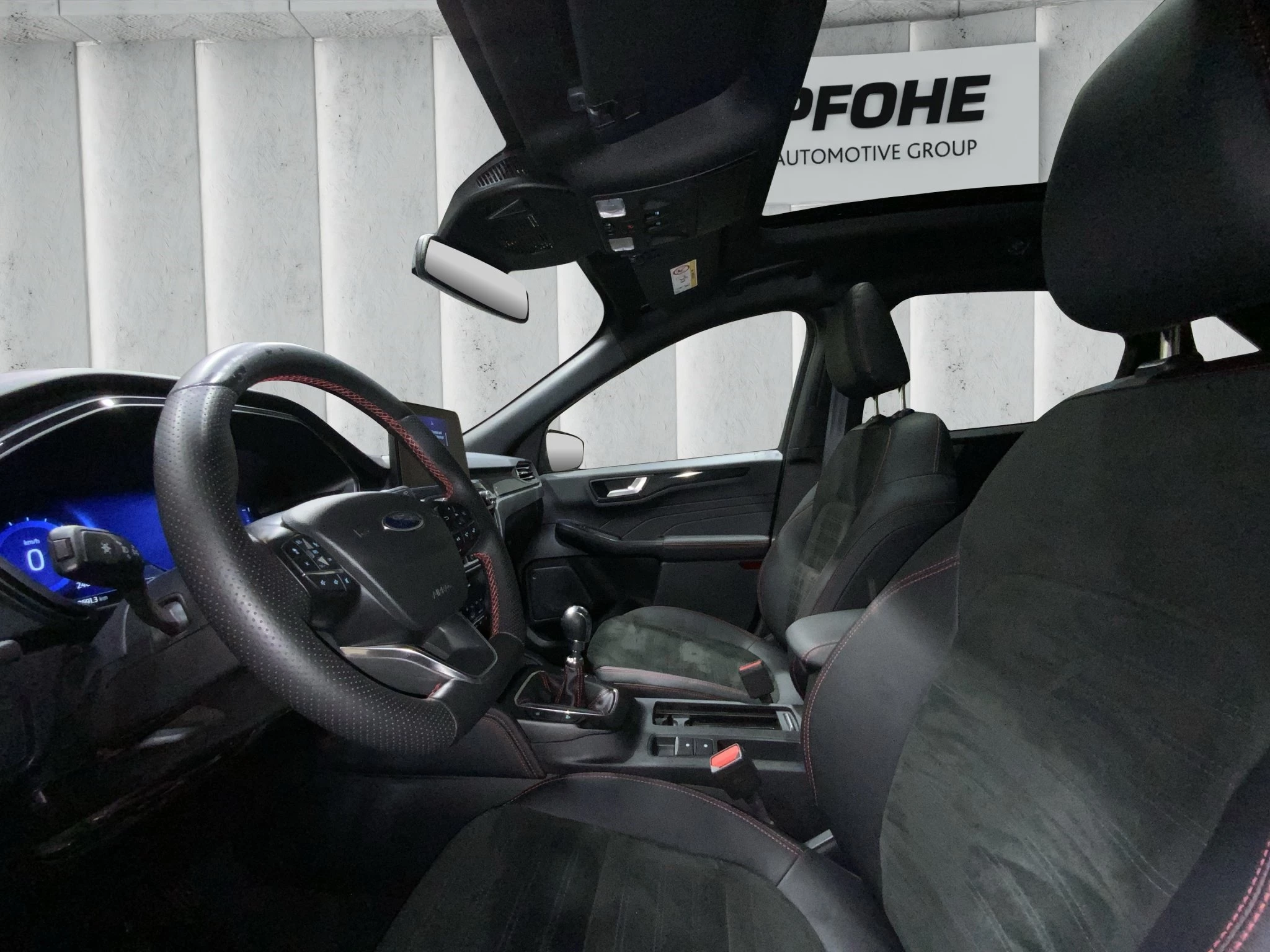 Ford Kuga ST-Line X*PANO*AHK*KAM*ACC*NAVI*SOUND-SYS.