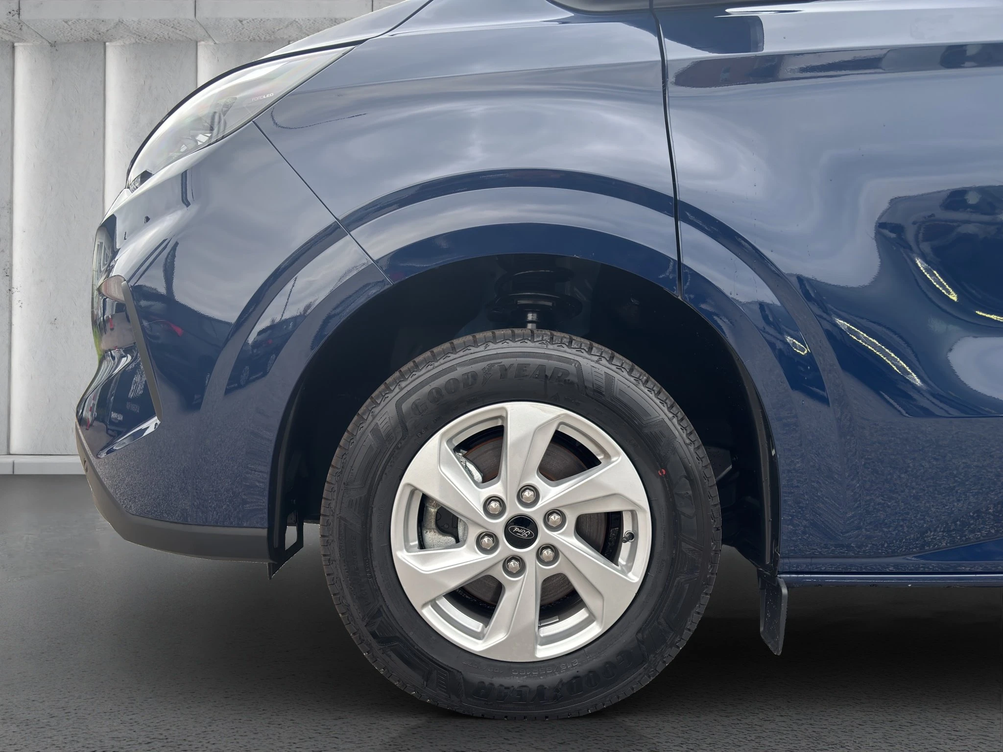 Ford-Tourneo Custom-image-8