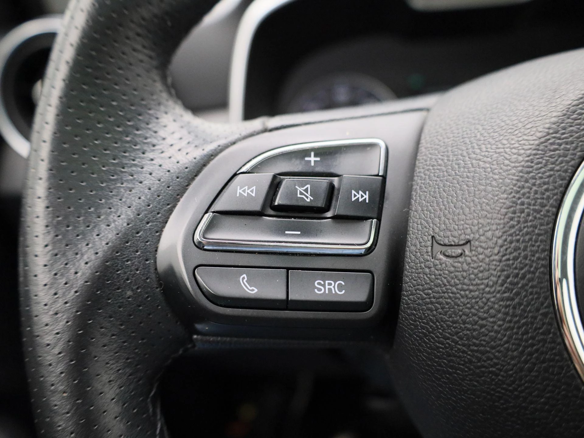 MG ZS EV MG Luxury 45 kWh