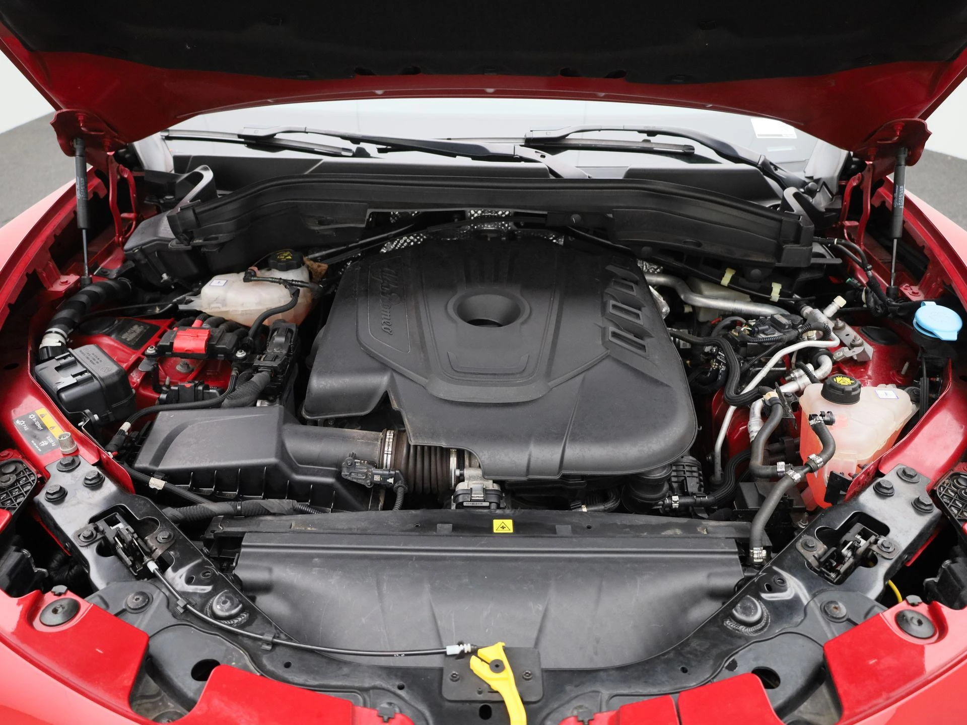 Alfa Romeo-Stelvio-image-38
