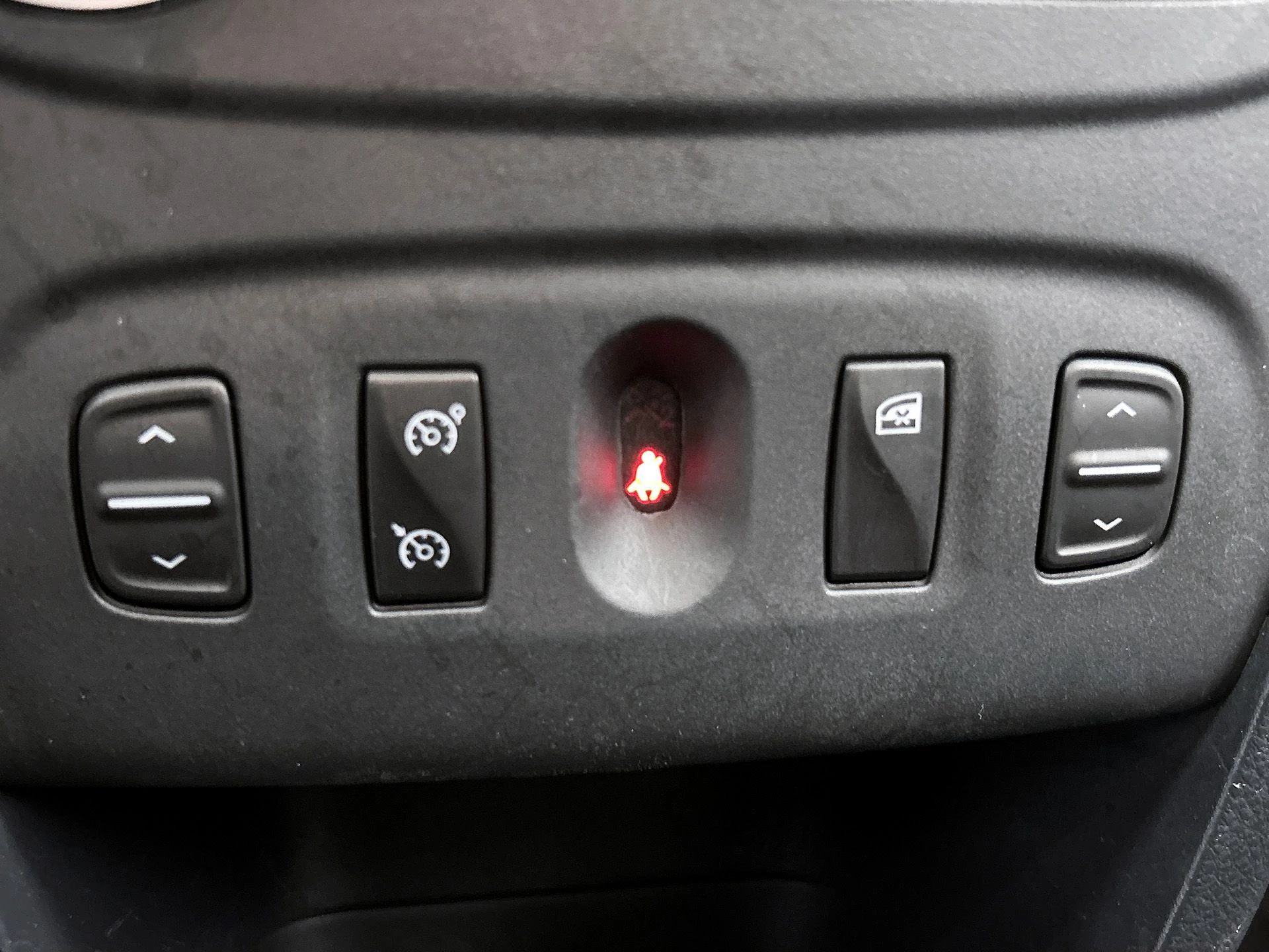 Dacia-Logan-image-9