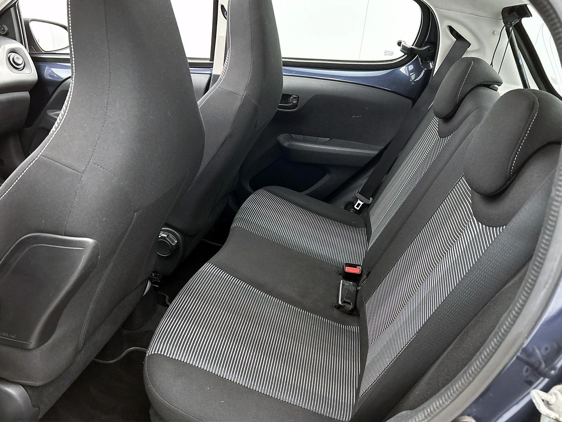 Peugeot-108-image-28