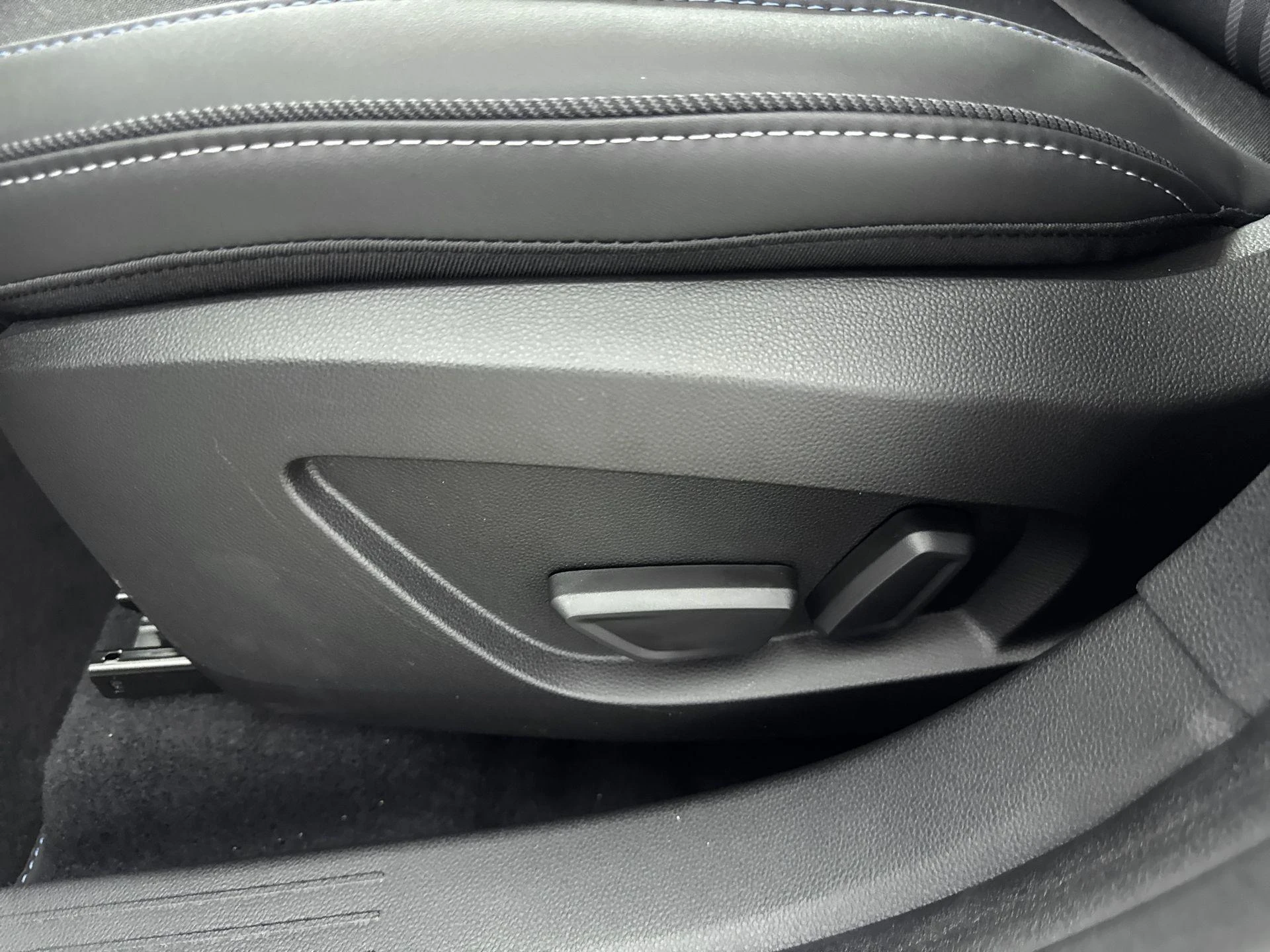 Renault-Captur-image-18