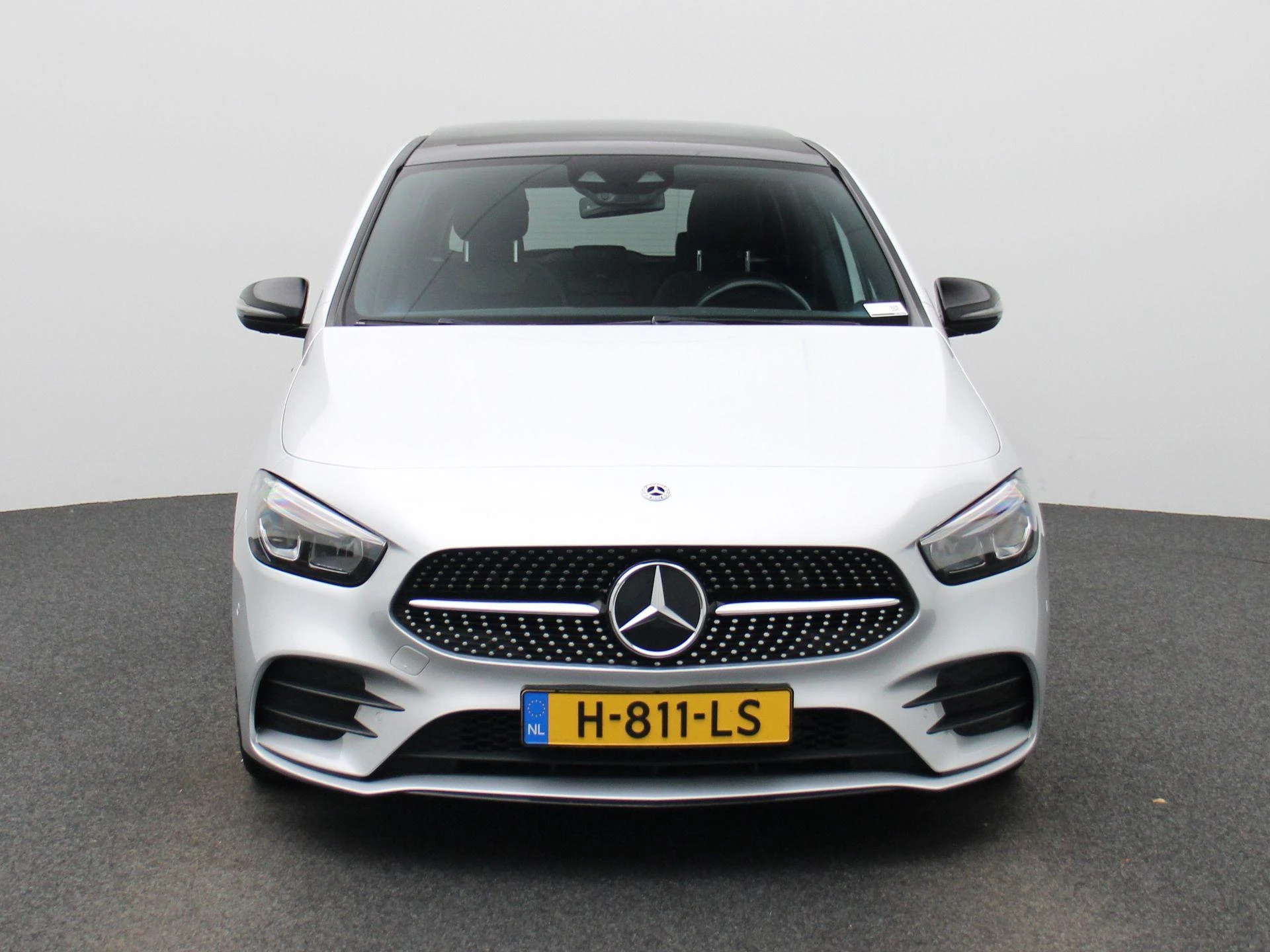 Mercedes-Benz-B-Klasse-image-2