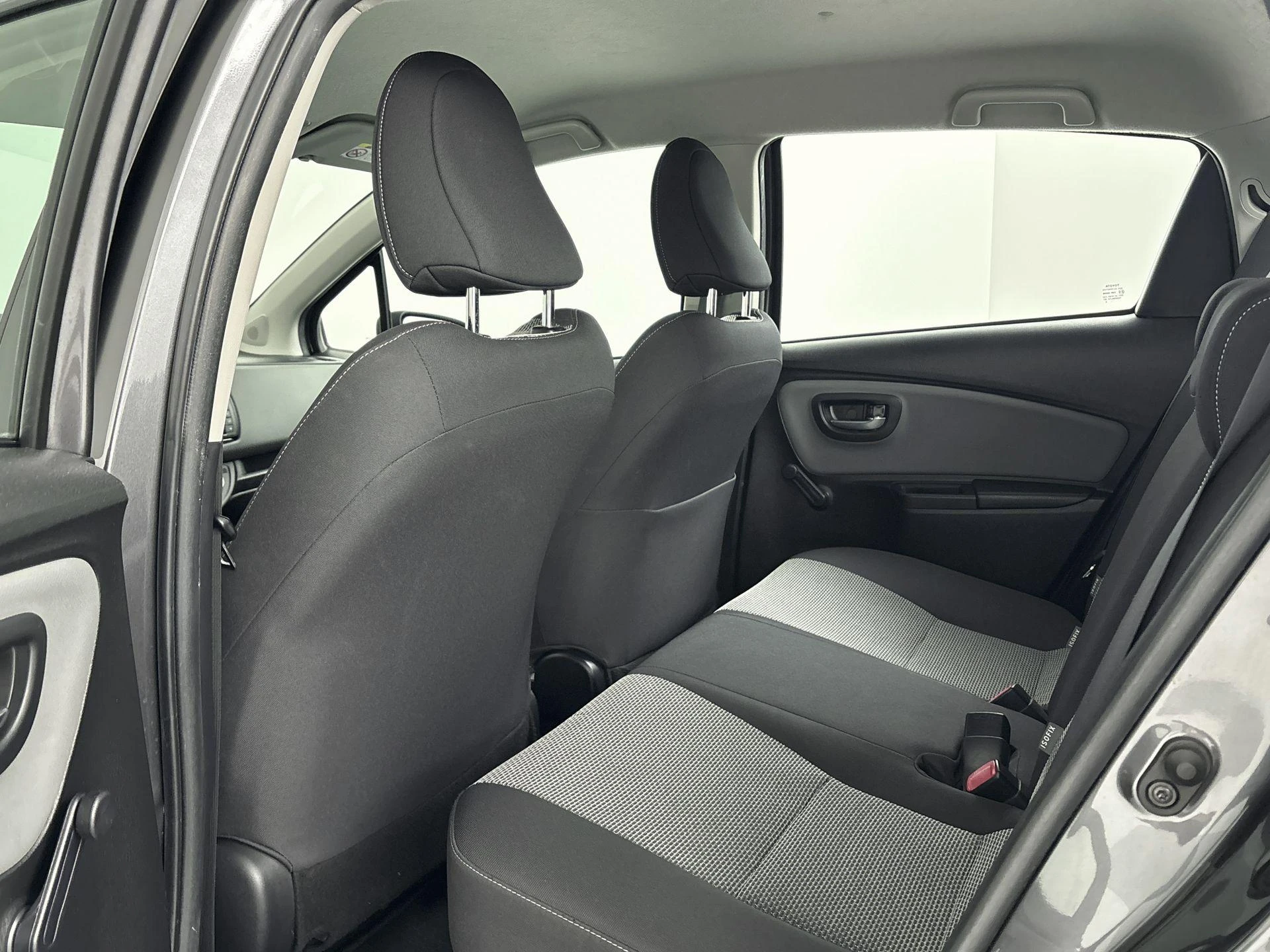 Toyota Yaris 1.5 Hybrid Trend Bi-Tone
